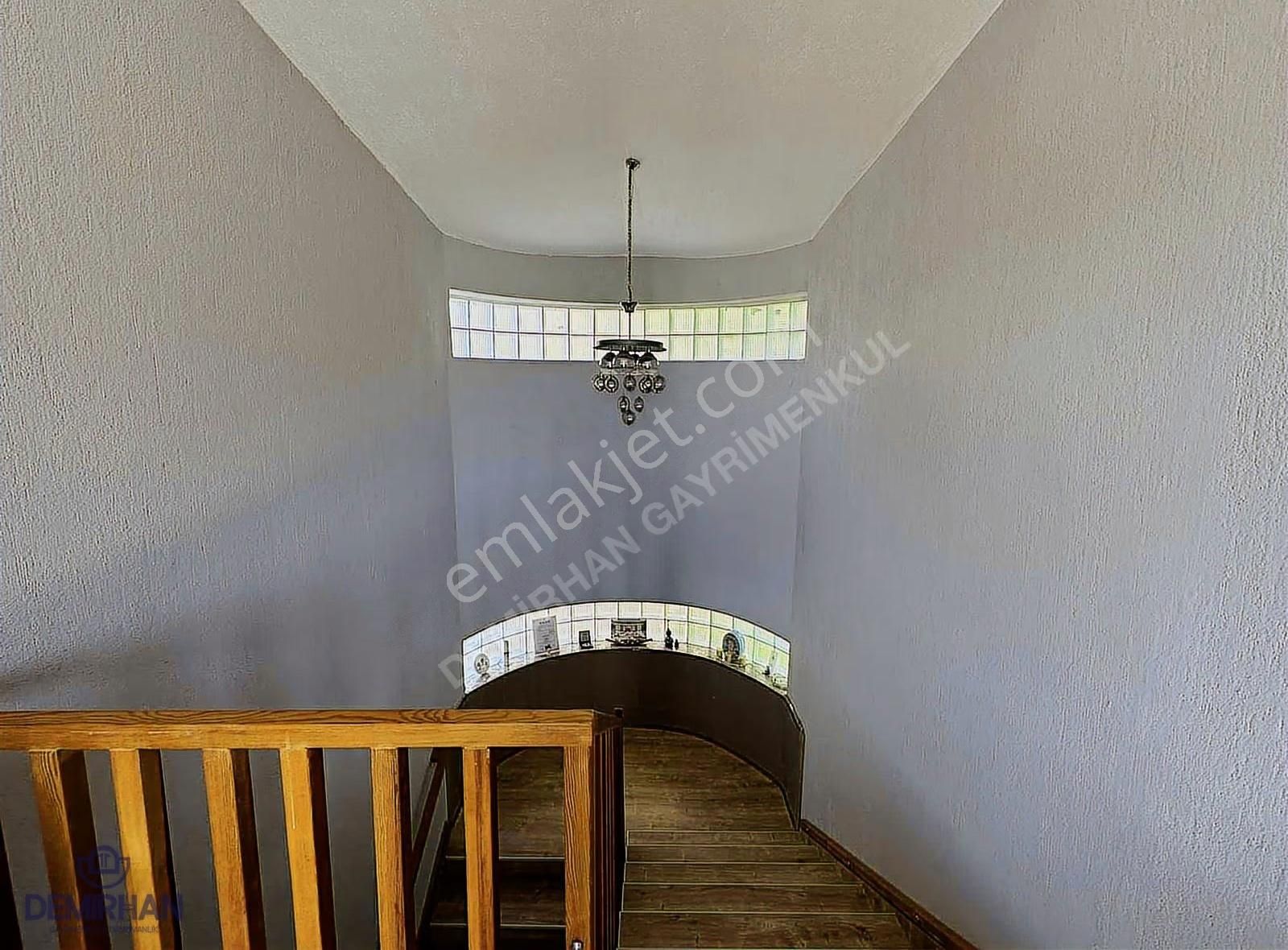 Kaş Kalkan, Doğa İçinde Geniş Arazili Müstakil Ev - Görsel 2