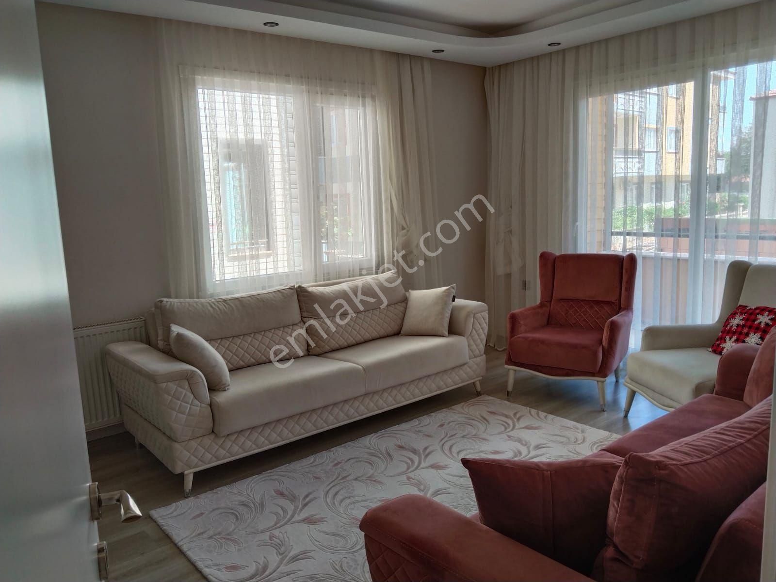 Karayaz'dan Mithatpaşa Mahallesi'nde 130 M2 3+1 Ebeveyn Banyolu Satılık Daire - Görsel 3