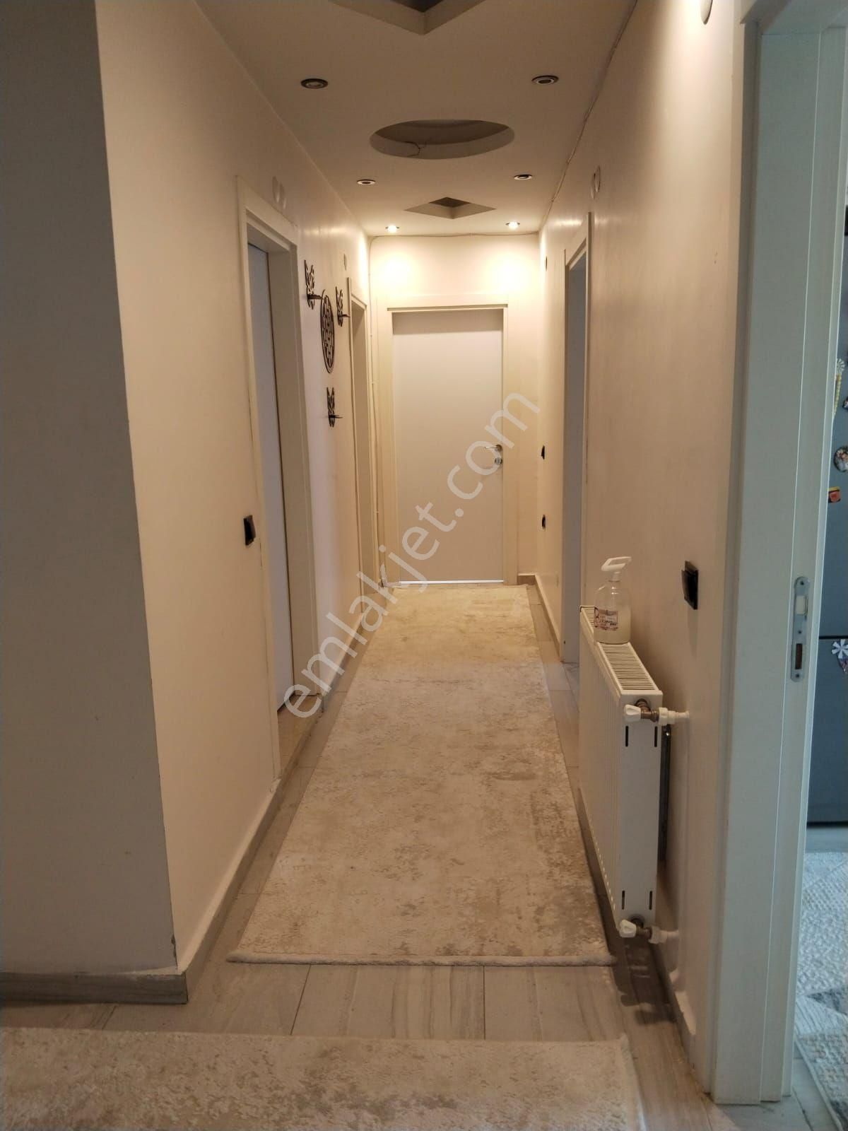 Karayaz'dan Mithatpaşa Mahallesi'nde 130 M2 3+1 Ebeveyn Banyolu Satılık Daire - Görsel 9