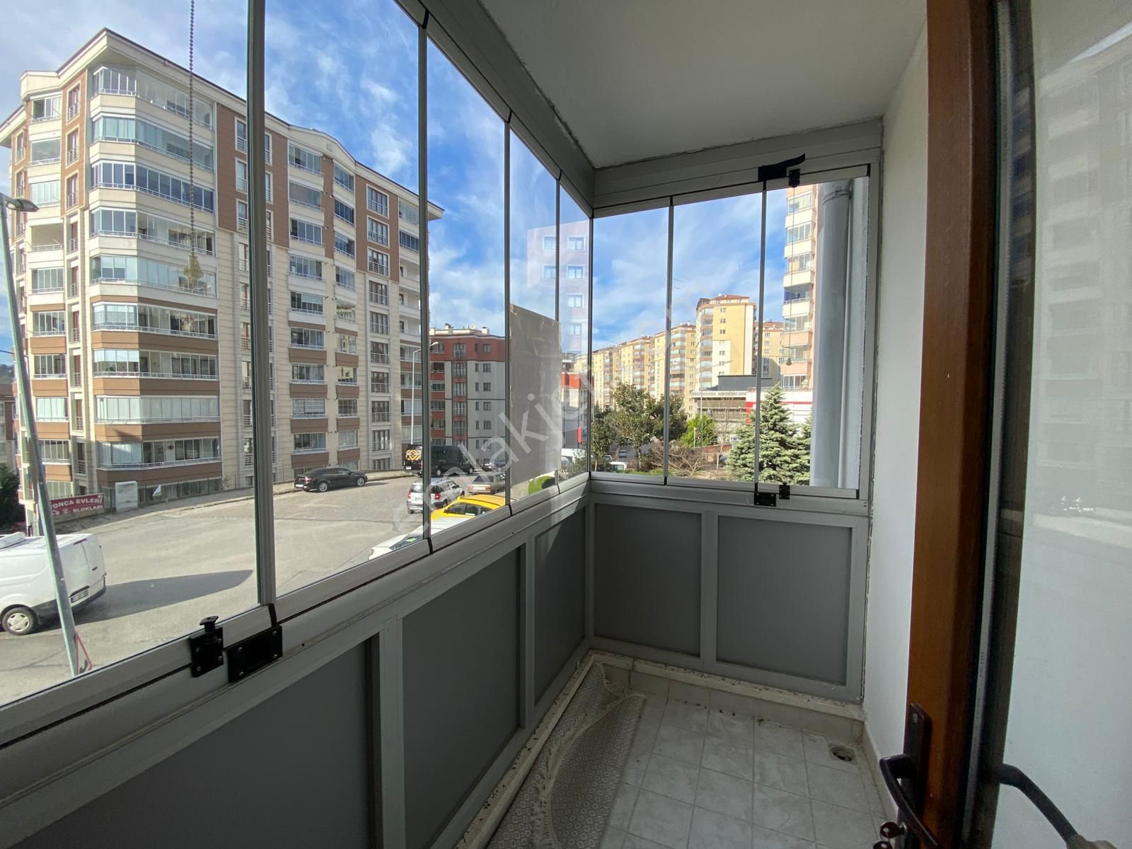 Trabzon Çukurçayır Ceylan Kent Sitesi'nde 3+1 Kiralık Daire - Görsel 22