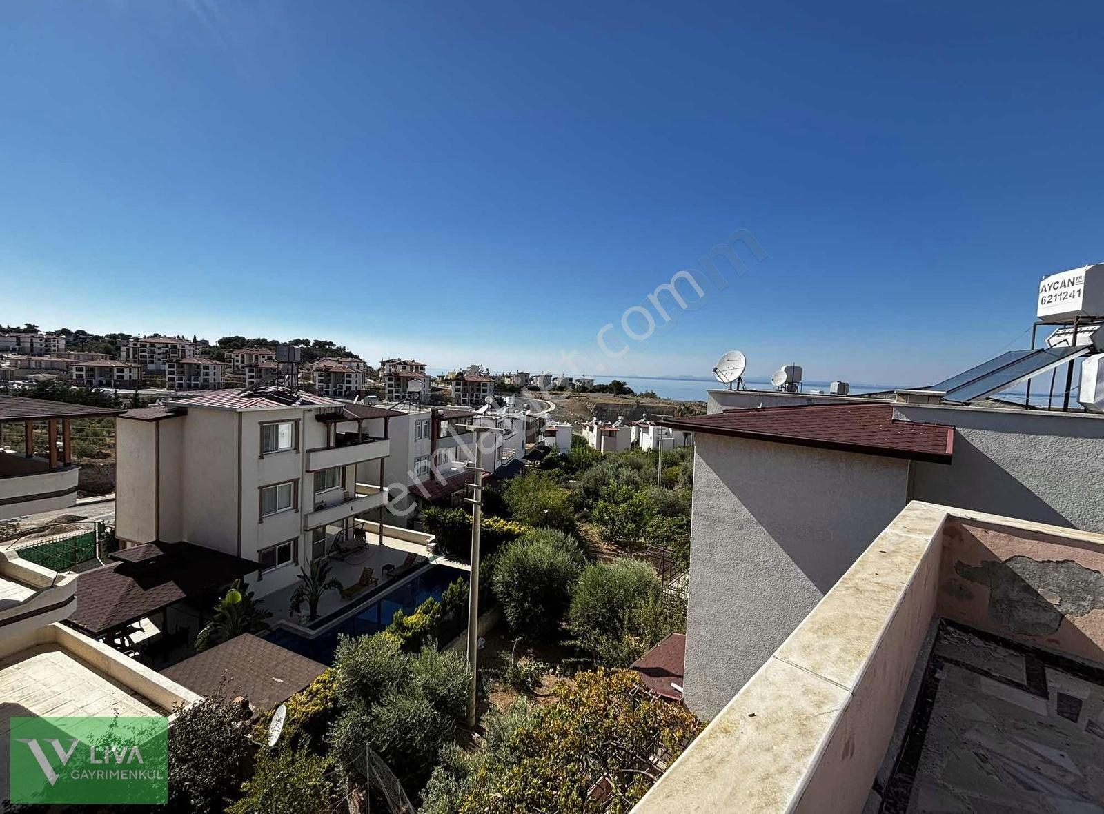 Satılık Villa Site İçerisinde Deniz Manzaralı Triplex - Görsel 11