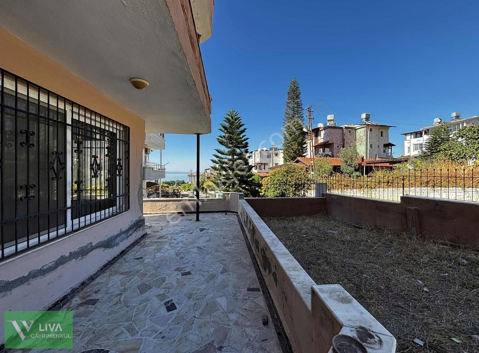 Satılık Villa Site İçerisinde Deniz Manzaralı Triplex - Görsel 19