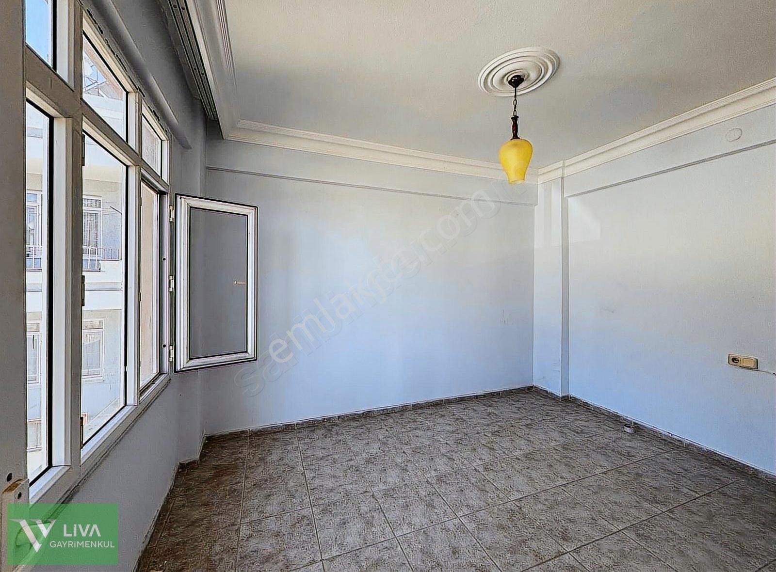 Satılık Villa Site İçerisinde Deniz Manzaralı Triplex - Görsel 18