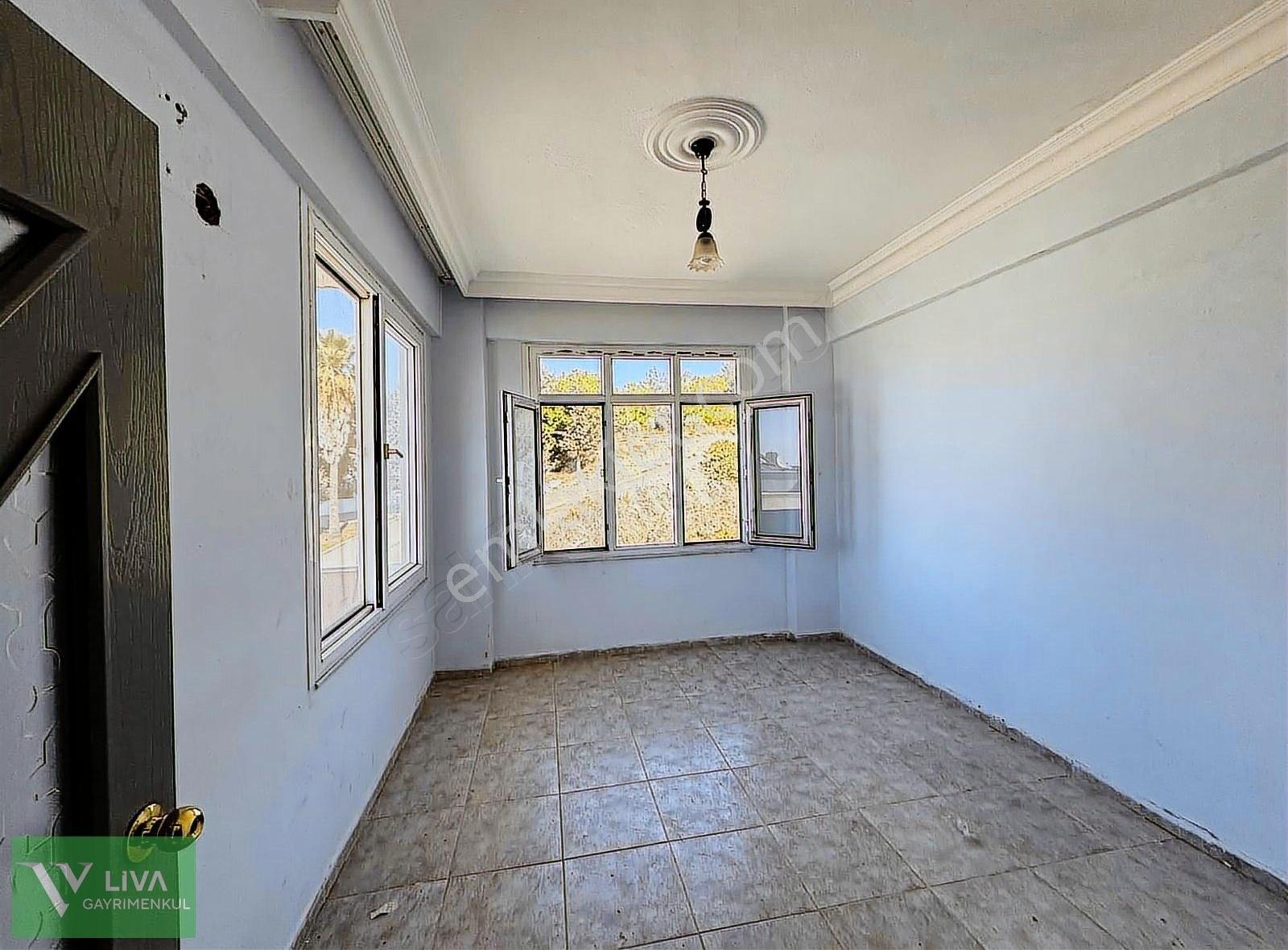 Satılık Villa Site İçerisinde Deniz Manzaralı Triplex - Görsel 12