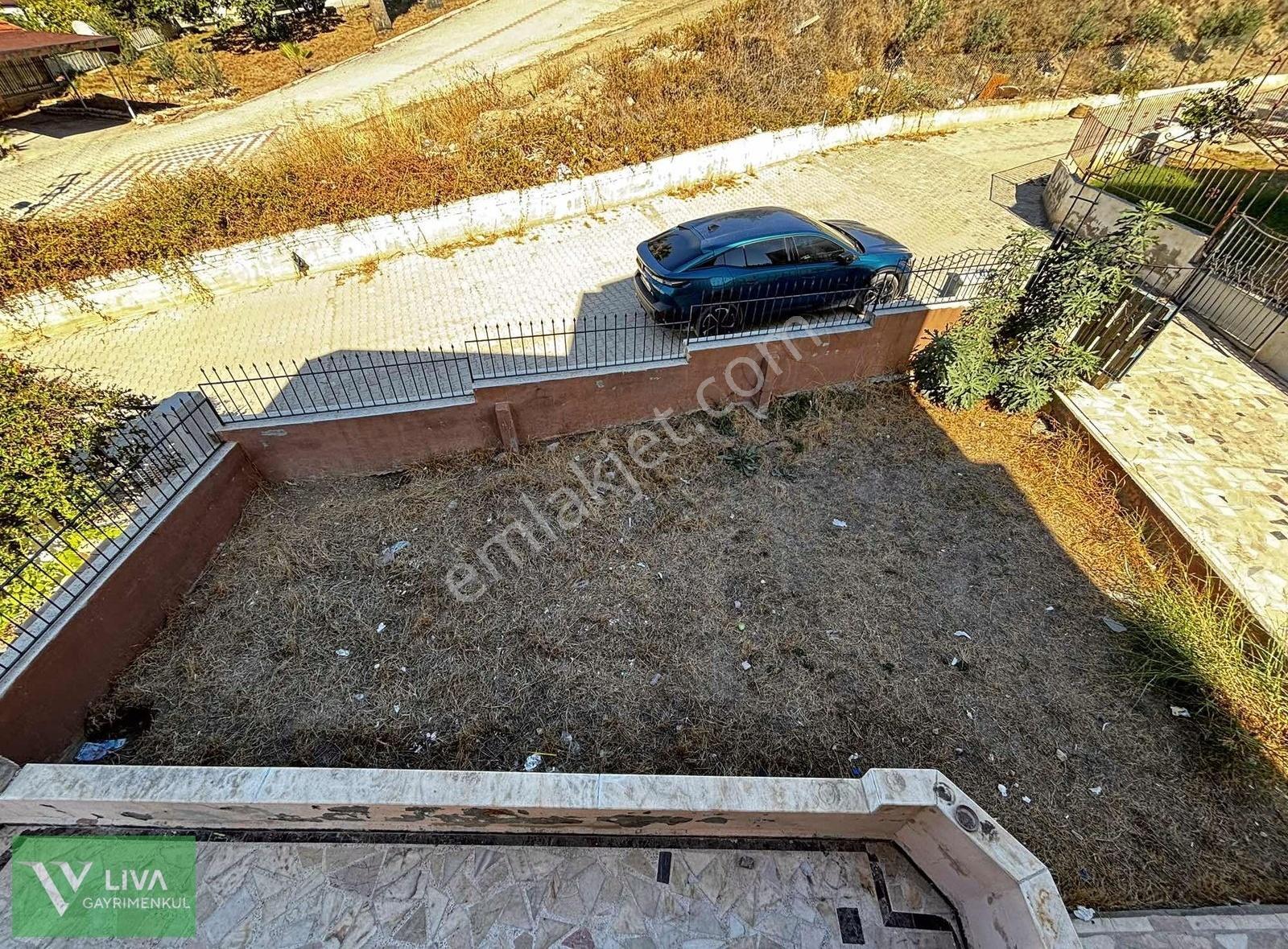 Satılık Villa Site İçerisinde Deniz Manzaralı Triplex - Görsel 14