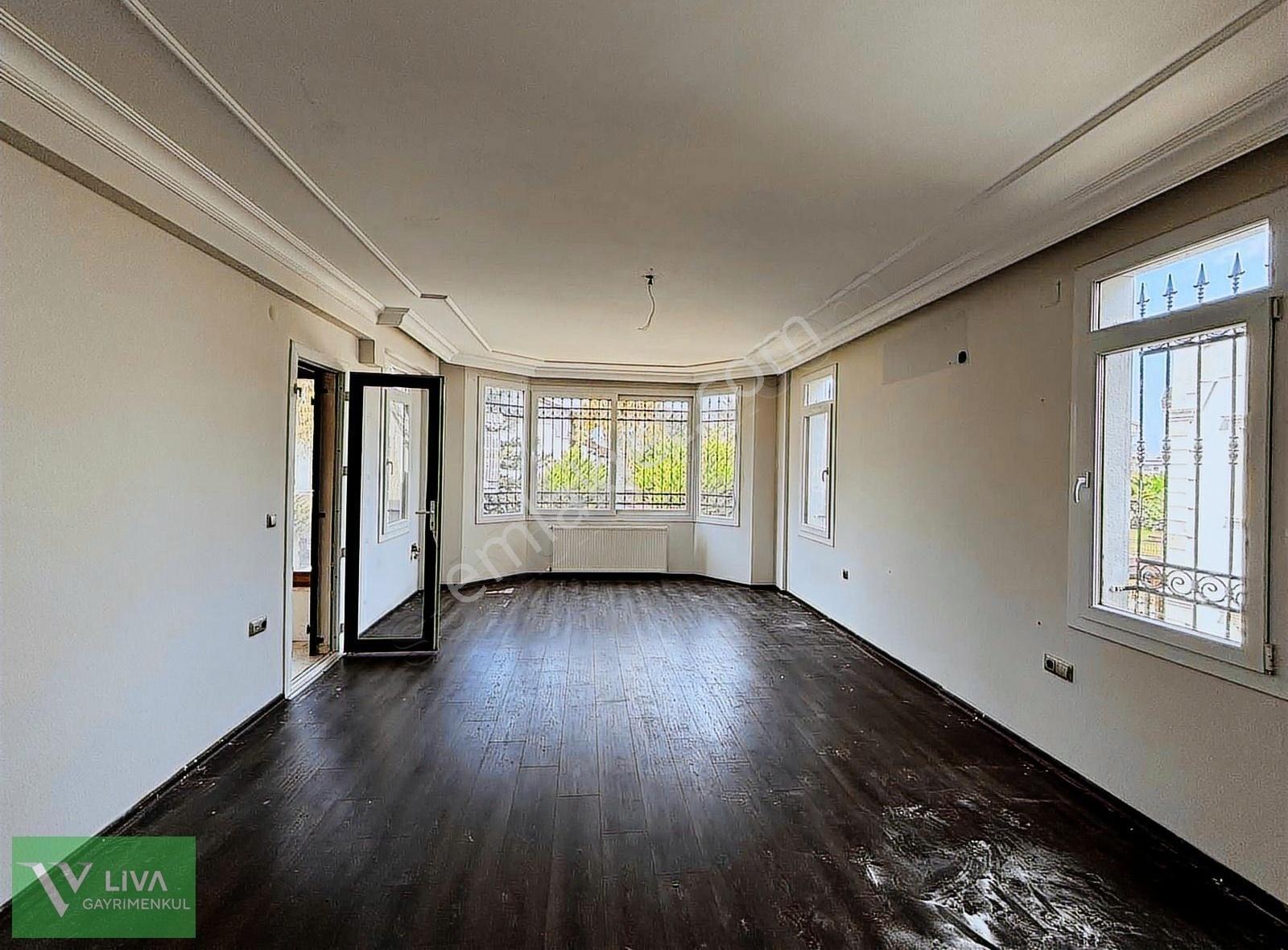 Batıkent Sitesinden Satılık Villa Havuzlu Güvenlikli Site - Görsel 8
