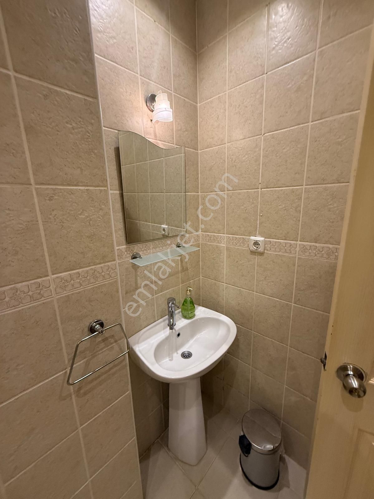 Delux'den Sahile Yürüme Mesafesinde Bakımlı Kiralık 3+1 Daire - Görsel 16