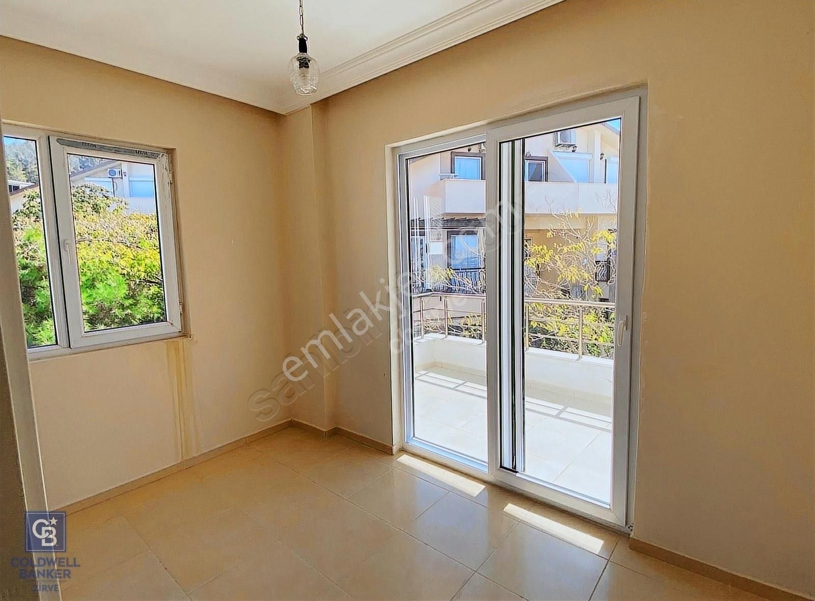 Didim Akbük'de Doğa Ve Deniz Manzaralı Geniş Çatı Dubleksi - Görsel 7