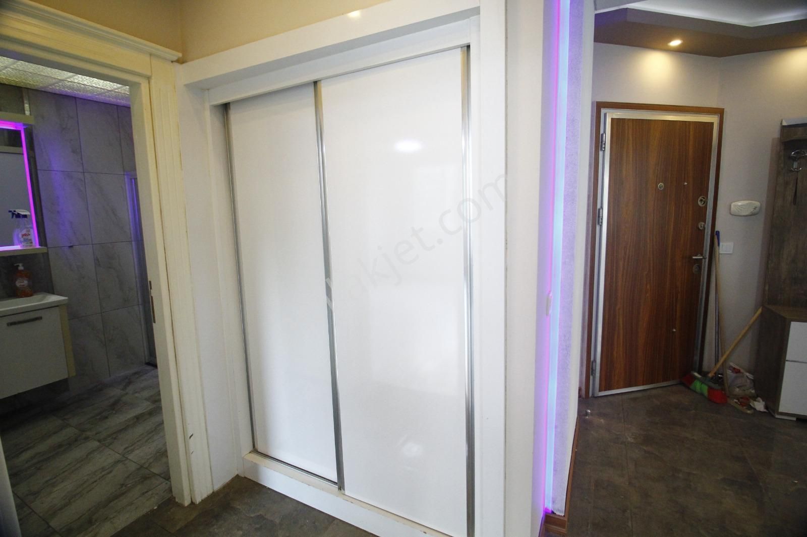 Alanya Merkezde 120 M2 Eşyasız 2+1 Satılık Daire - Görsel 19