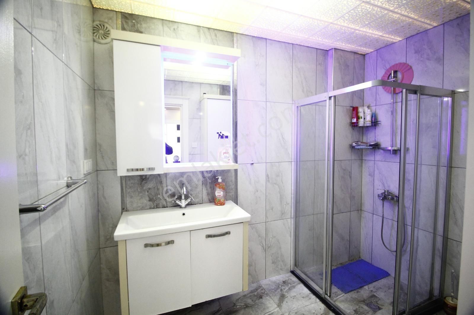 Alanya Merkezde 120 M2 Eşyasız 2+1 Satılık Daire - Görsel 20