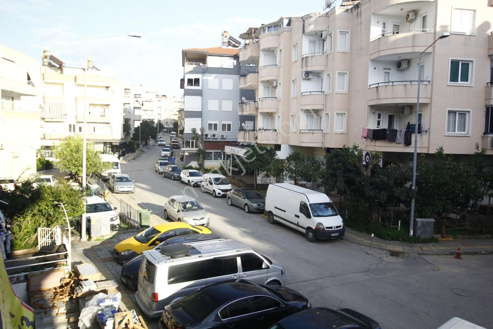 Alanya Merkezde 120 M2 Eşyasız 2+1 Satılık Daire - Görsel 22
