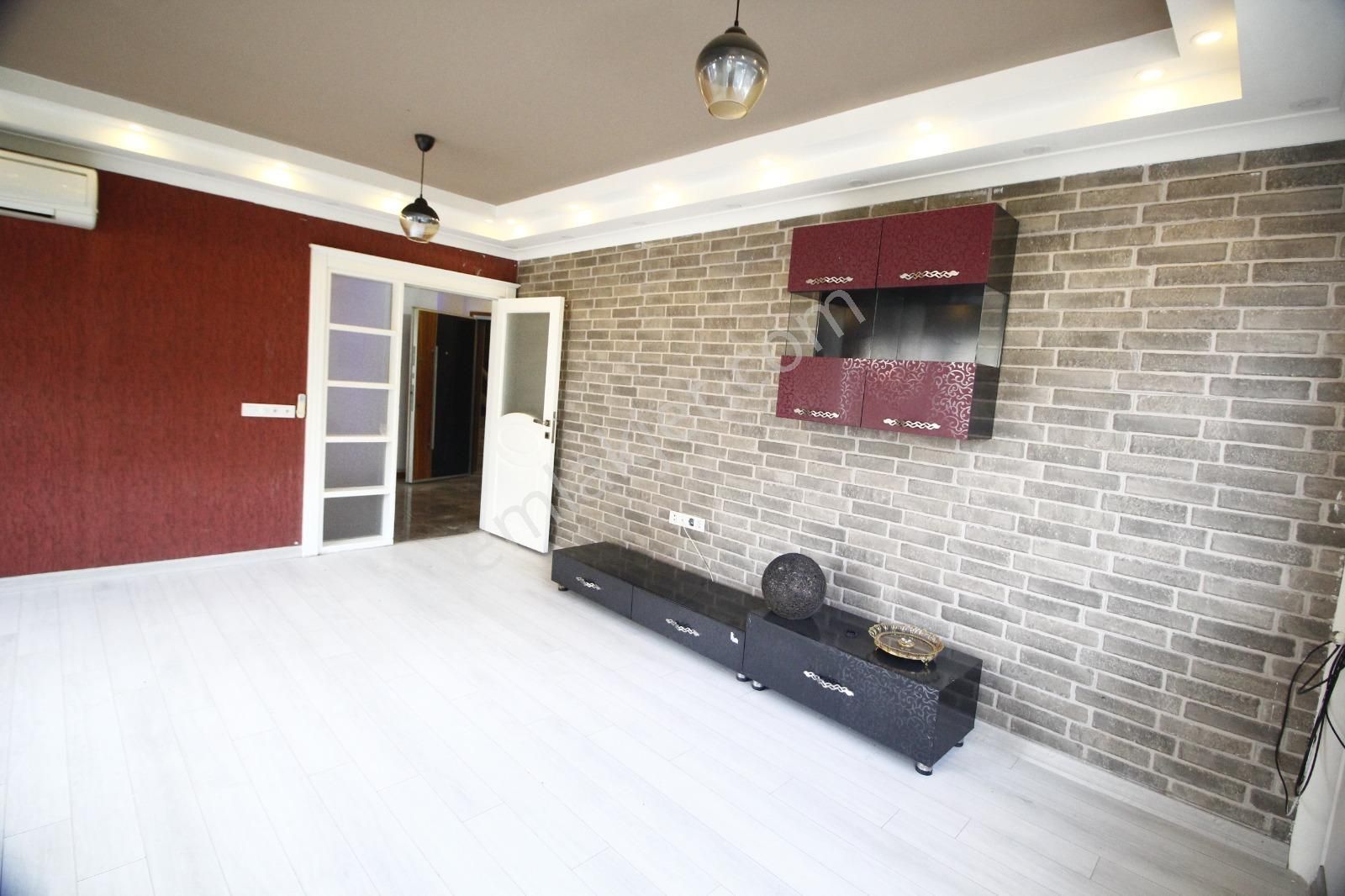 Alanya Merkezde 120 M2 Eşyasız 2+1 Satılık Daire - Görsel 9