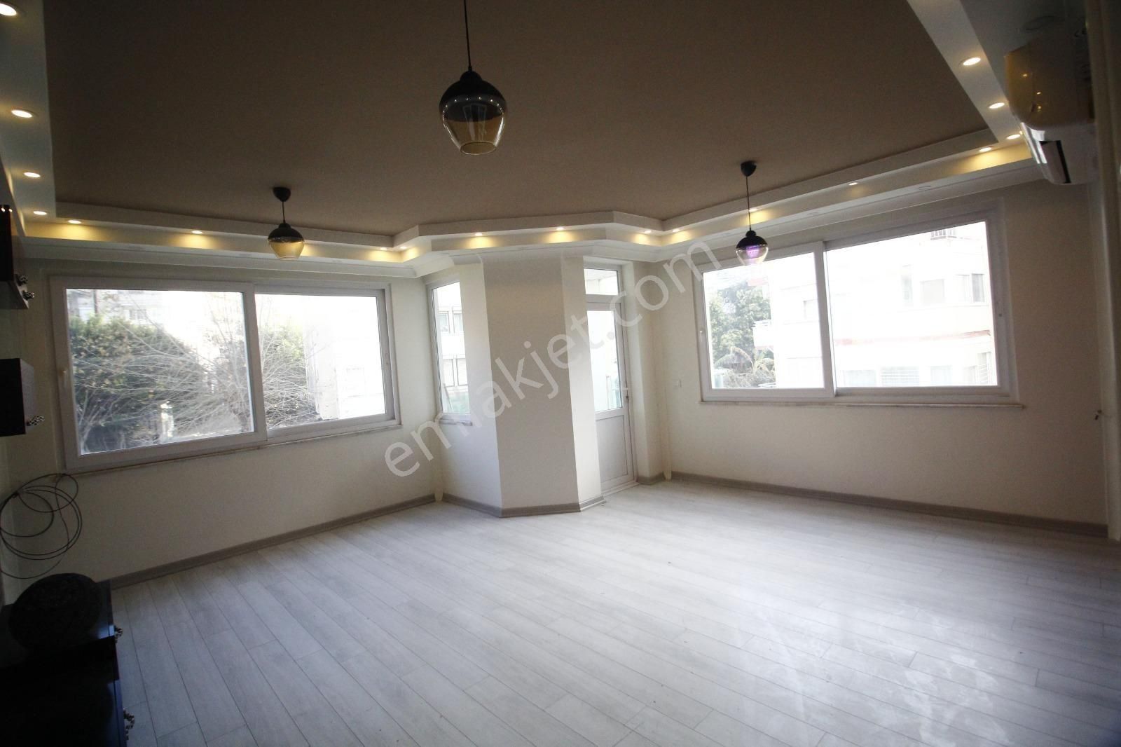 Alanya Merkezde 120 M2 Eşyasız 2+1 Satılık Daire - Görsel 11