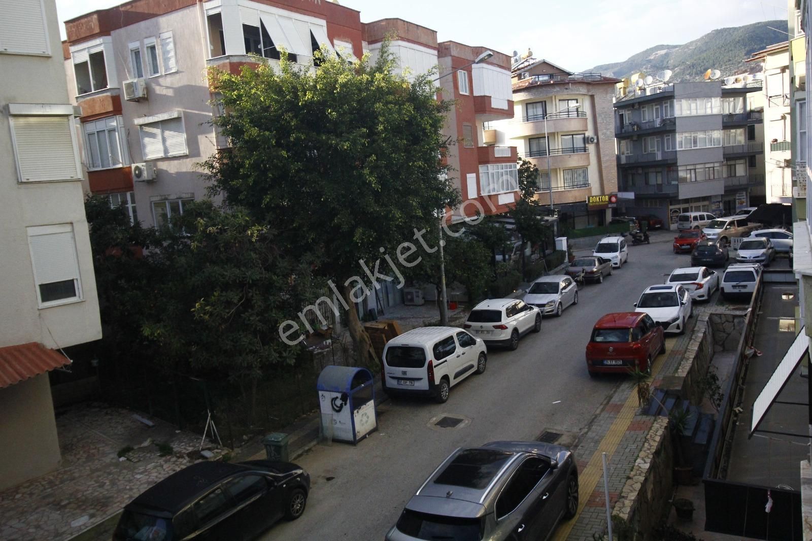 Alanya Merkezde 120 M2 Eşyasız 2+1 Satılık Daire - Görsel 24