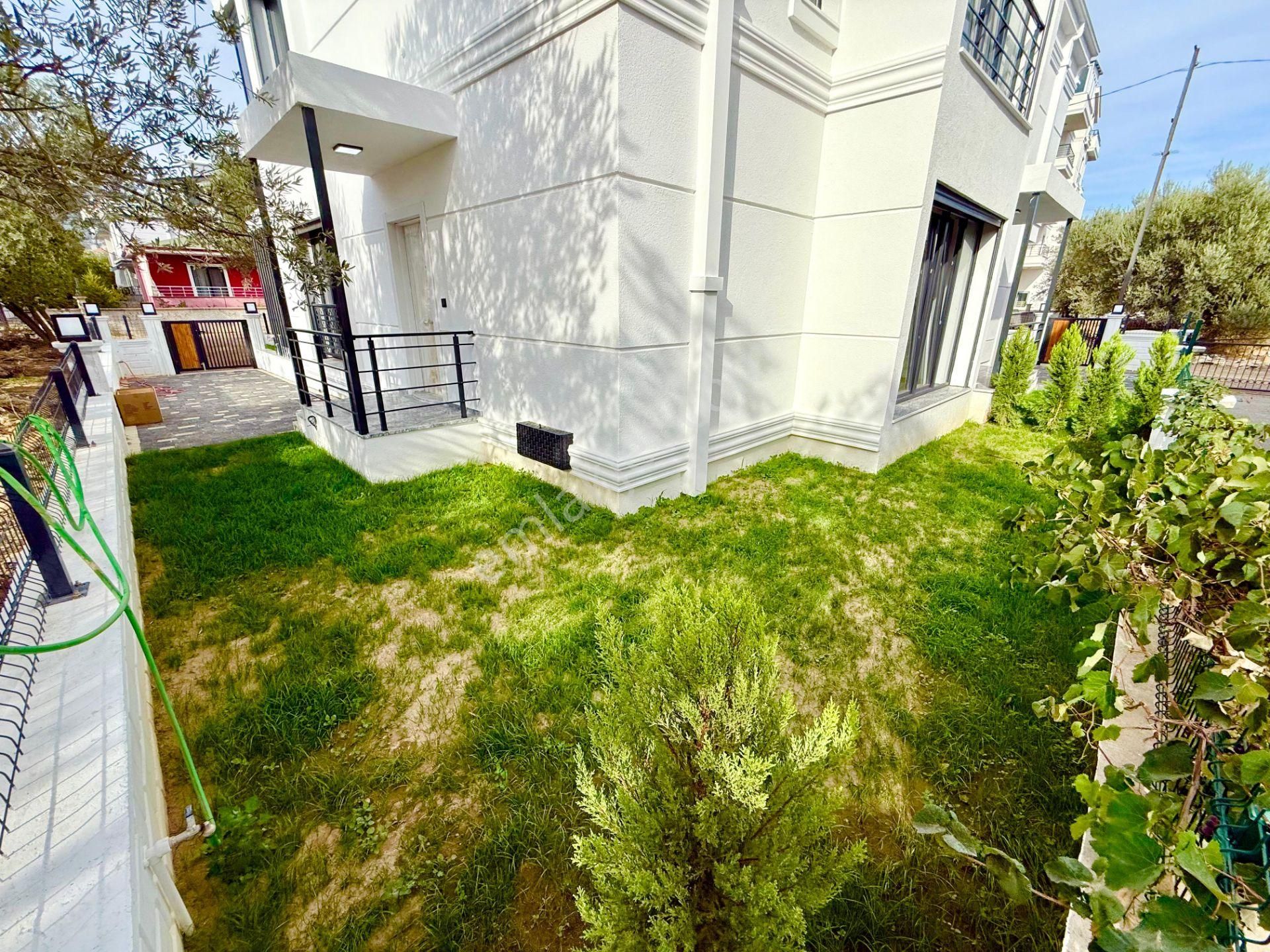 ▶ ▶ Akçay Körfez'den Zeytinli'de Doğa Manzaralı Sıfır Satılık 4+1 Villa - Görsel 33