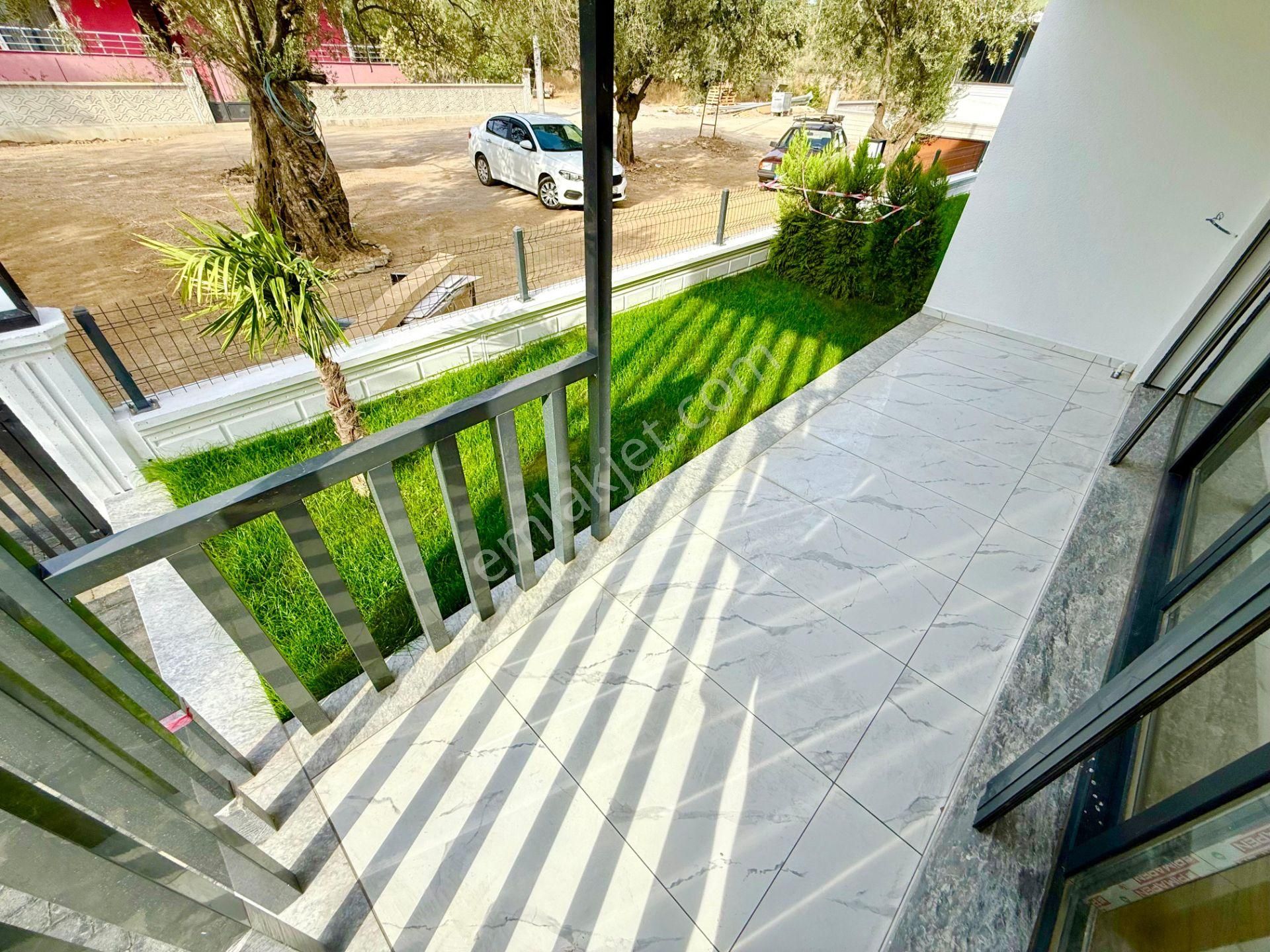 ▶ ▶ Akçay Körfez'den Zeytinli'de Doğa Manzaralı Sıfır Satılık 4+1 Villa - Görsel 13