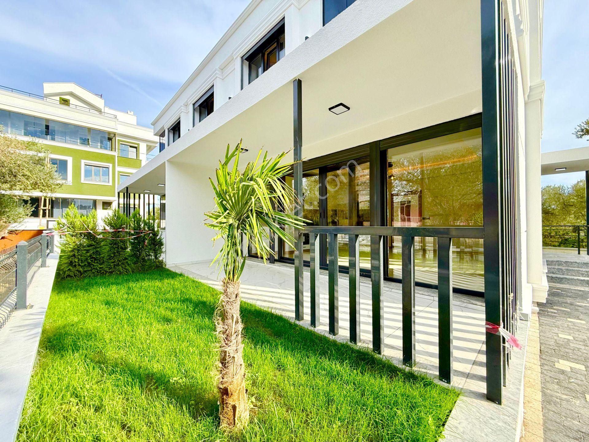 ▶ ▶ Akçay Körfez'den Zeytinli'de Doğa Manzaralı Sıfır Satılık 4+1 Villa - Görsel 3