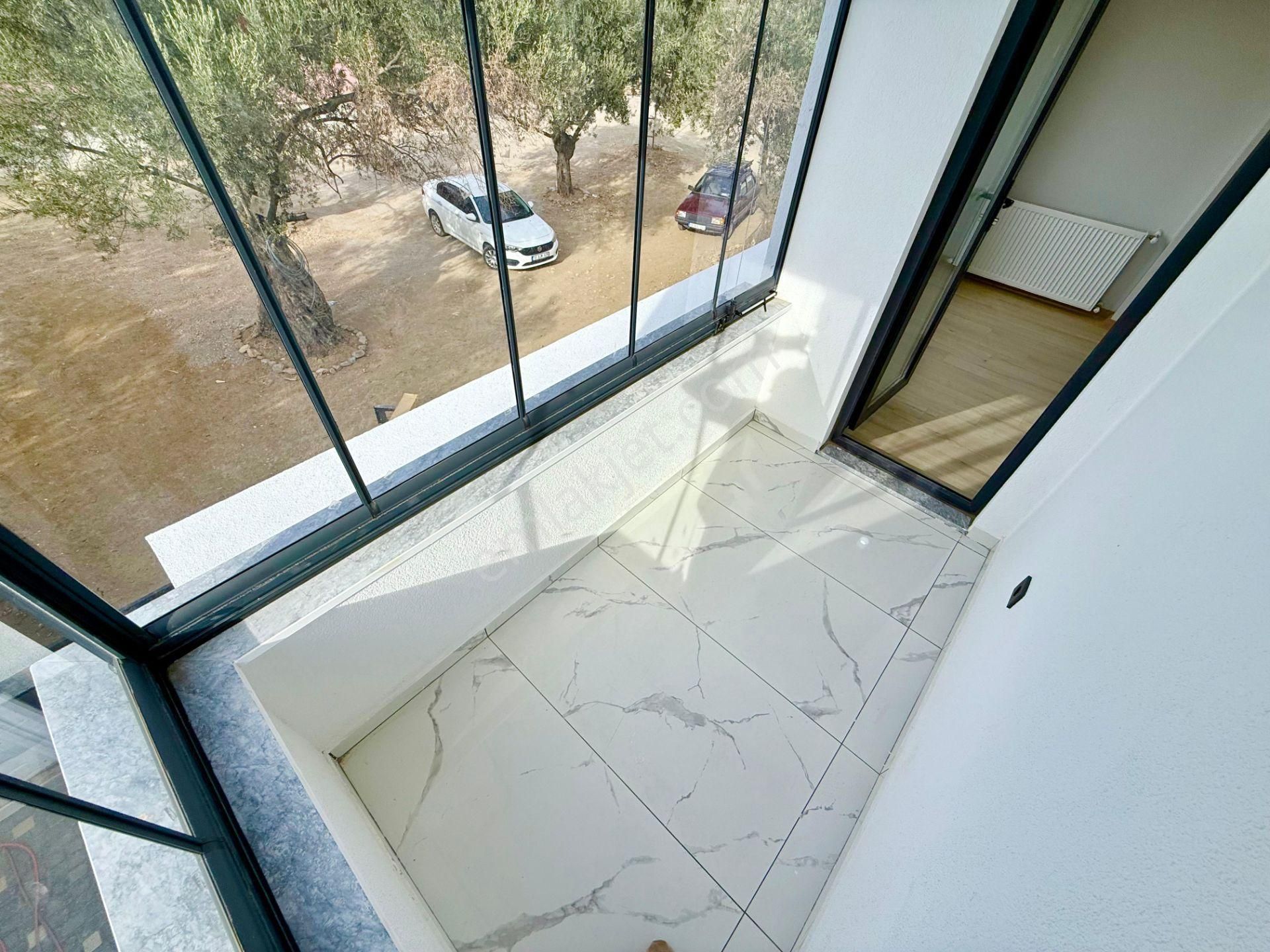 ▶ ▶ Akçay Körfez'den Zeytinli'de Doğa Manzaralı Sıfır Satılık 4+1 Villa - Görsel 19