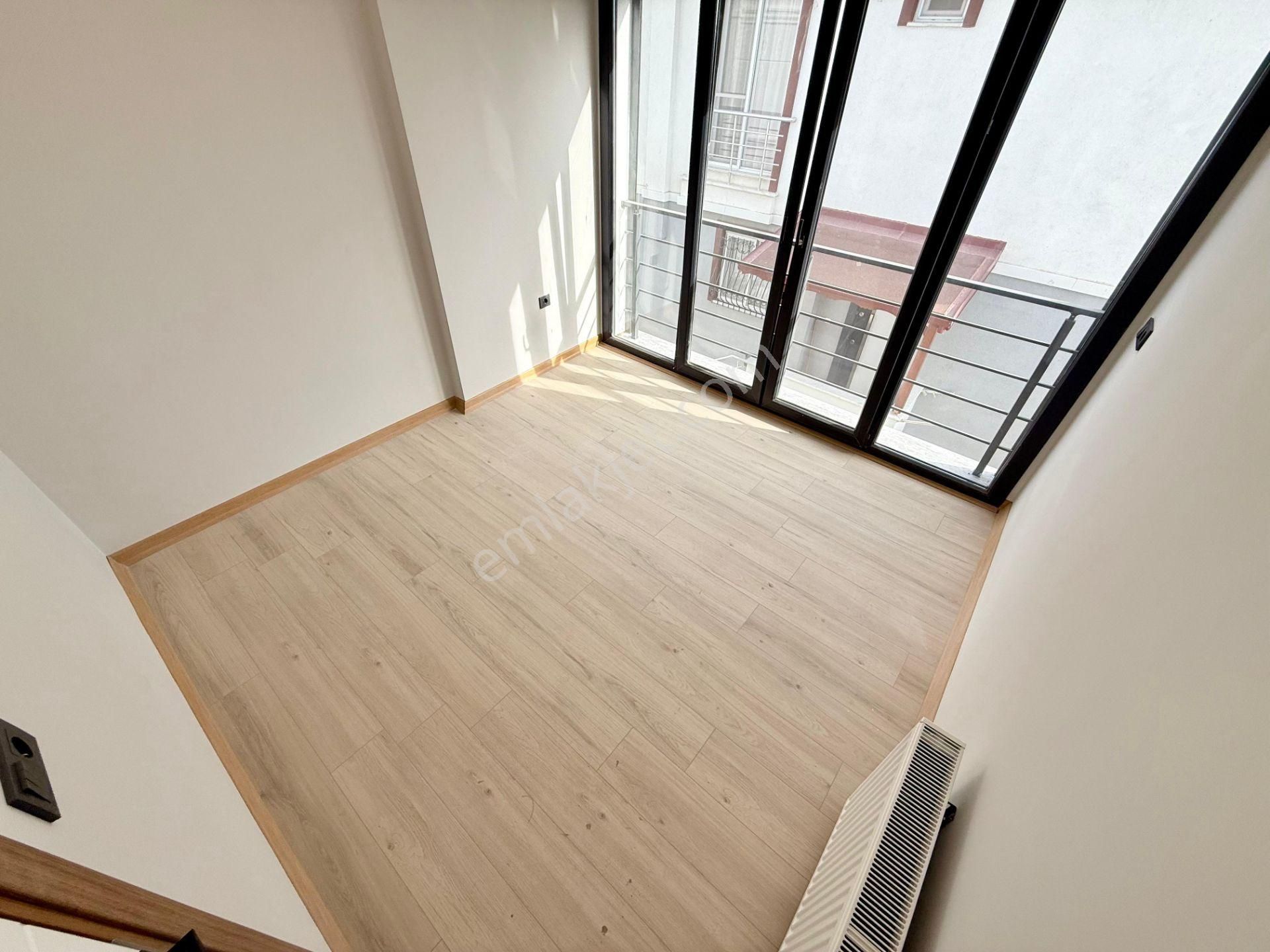 ▶ ▶ Akçay Körfez'den Zeytinli'de Doğa Manzaralı Sıfır Satılık 4+1 Villa - Görsel 28