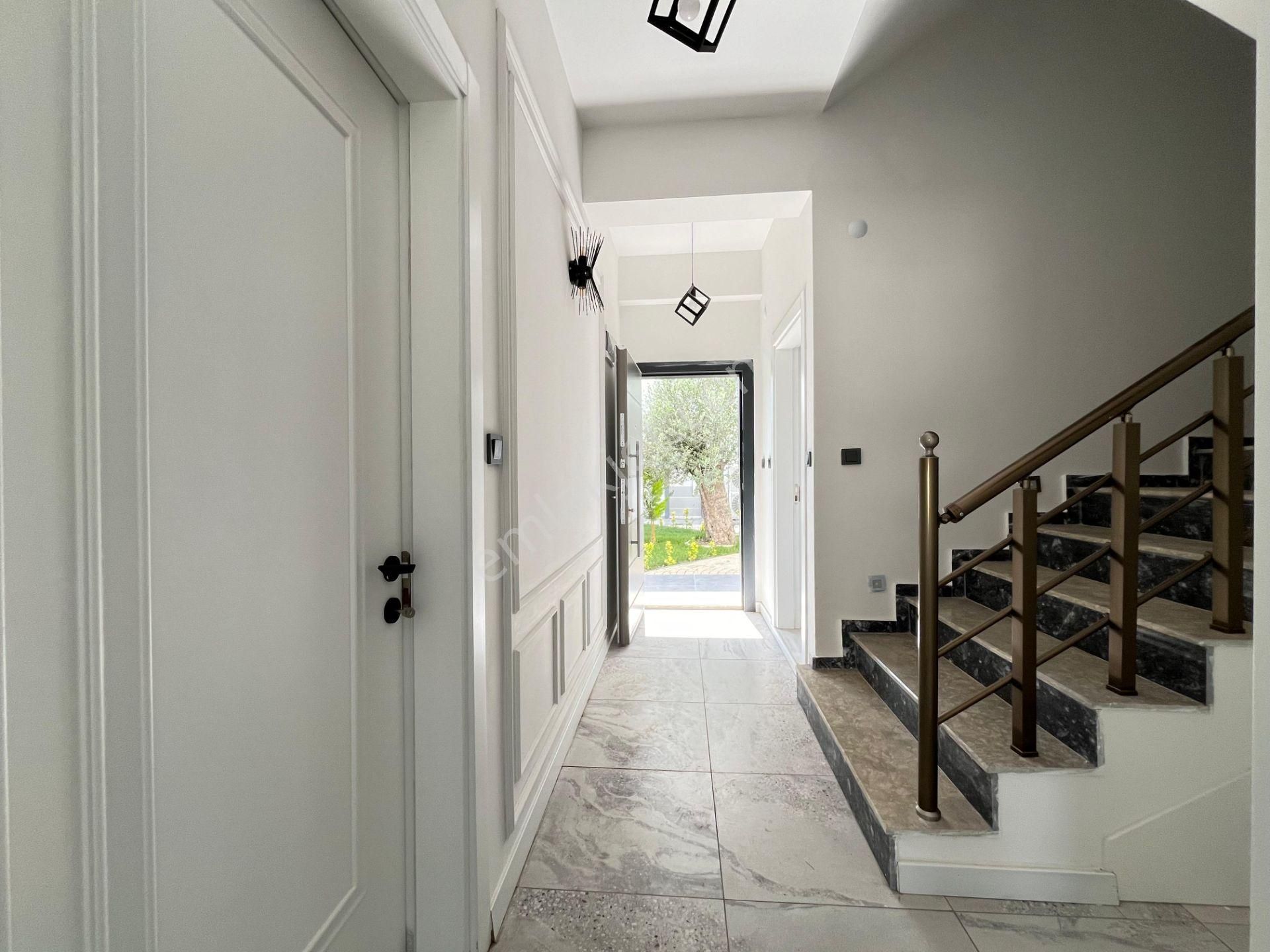 Parstan Gürede Kazdağı Eteklerinde Doğanın İçinde Lüks 5+1 Villa - Görsel 9