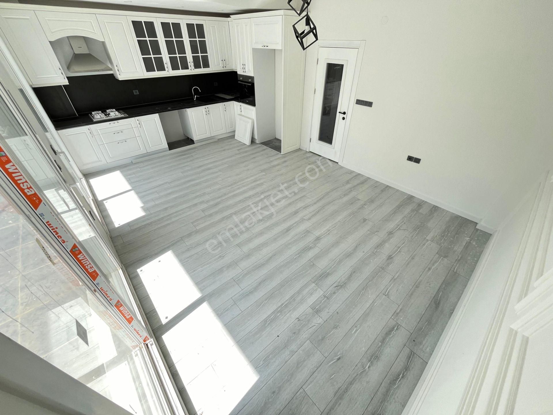 Parstan Gürede Kazdağı Eteklerinde Doğanın İçinde Lüks 5+1 Villa - Görsel 3