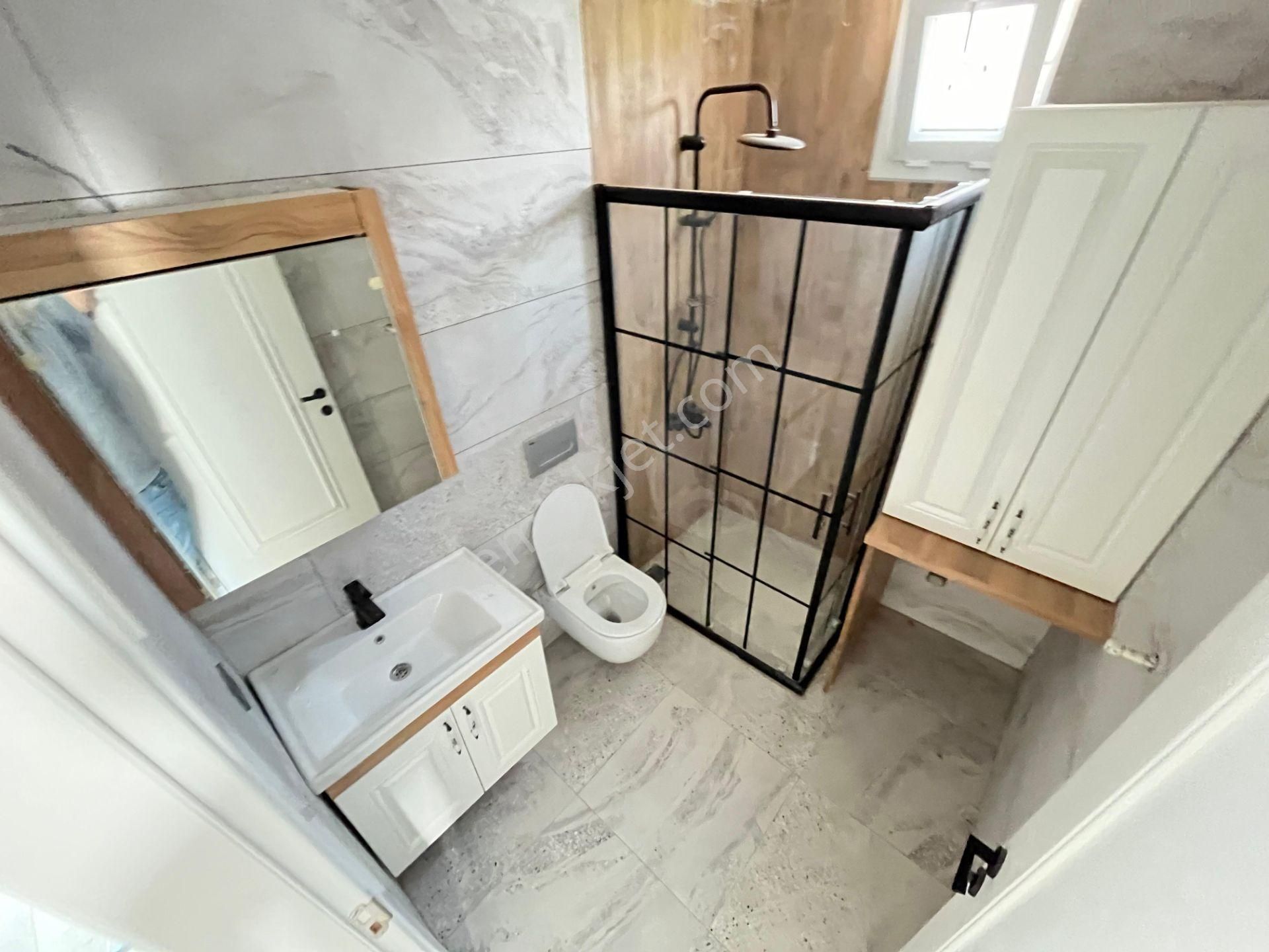 Parstan Gürede Kazdağı Eteklerinde Doğanın İçinde Lüks 5+1 Villa - Görsel 11