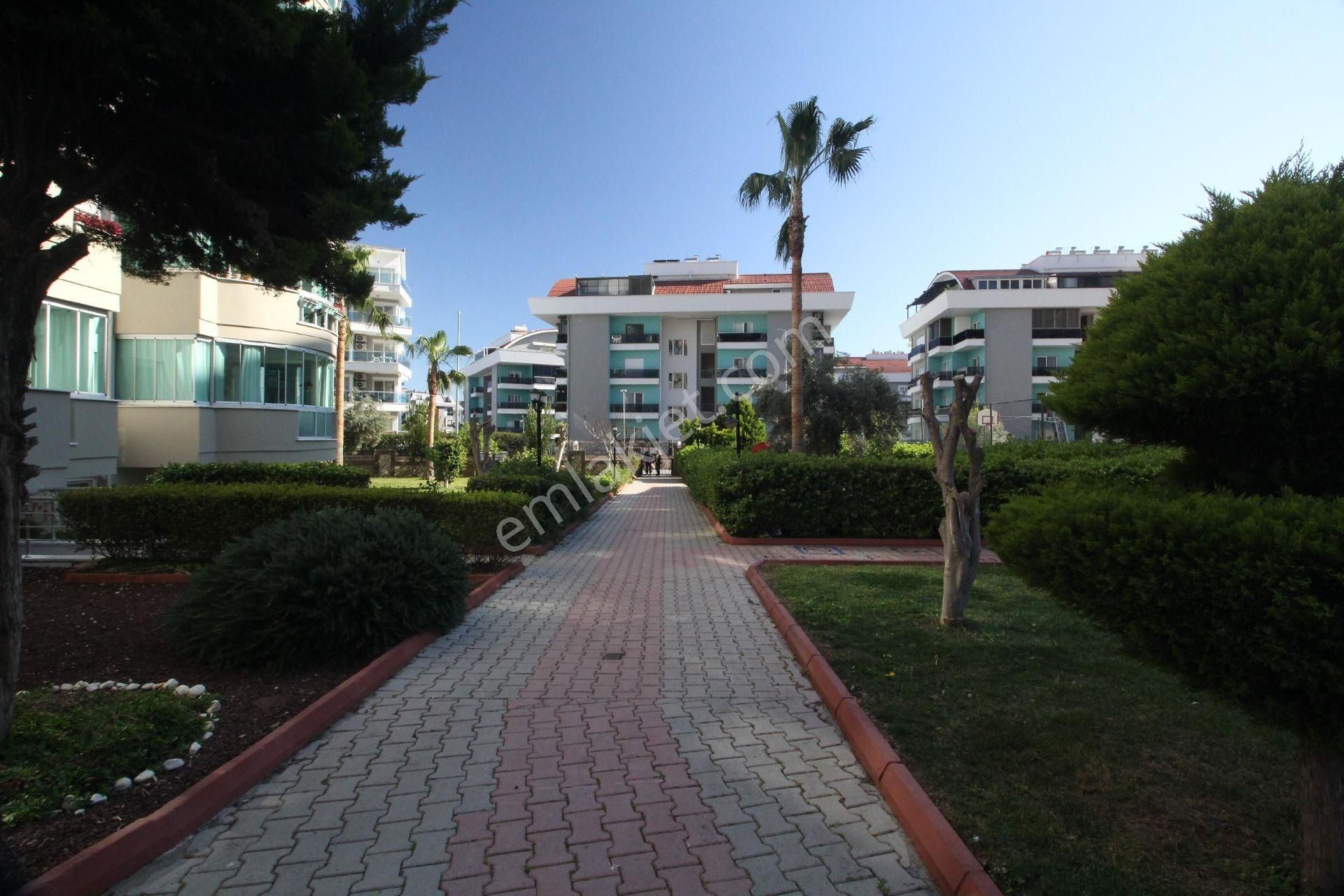 Cikcilli'de 110 M2 Eşyalı 2+1 Satılık Daire - Görsel 27