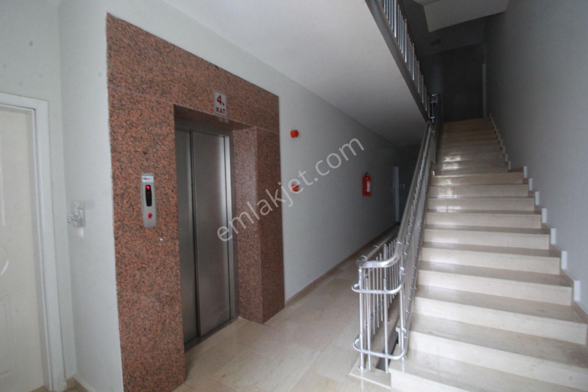 Cikcilli'de 110 M2 Eşyalı 2+1 Satılık Daire - Görsel 23