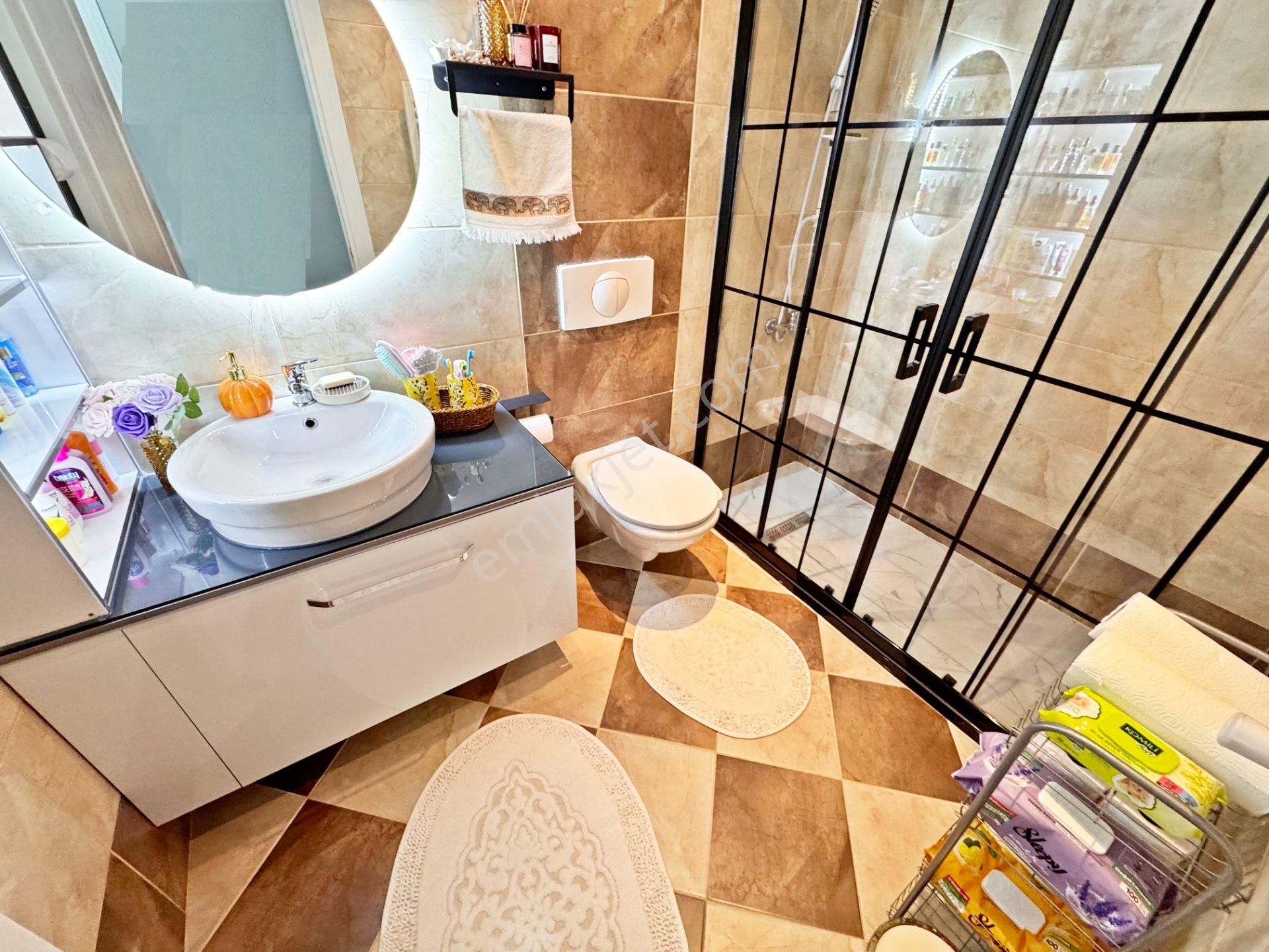 Home Vizyon Küçükçekmece Tevfik Bey Satılık Site İçinde Lüx 3+1 Daire. - Görsel 20