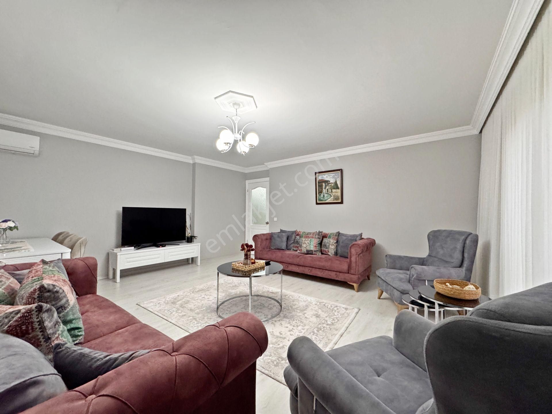 Home Vizyon Küçükçekmece Tevfik Bey Satılık Site İçinde Lüx 3+1 Daire. - Görsel 5