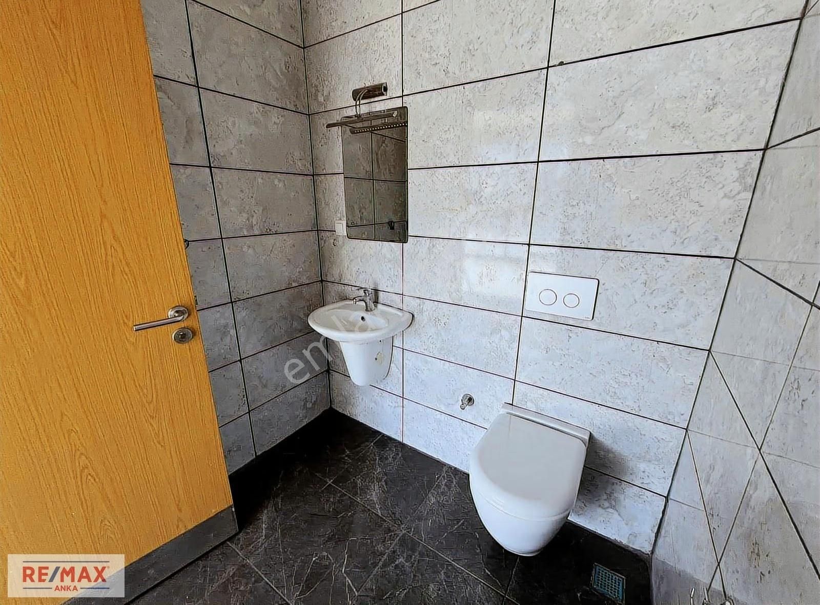 Remax Anka'dan Şile Meydan 92m² Devren Satılık Dükkan - Görsel 2
