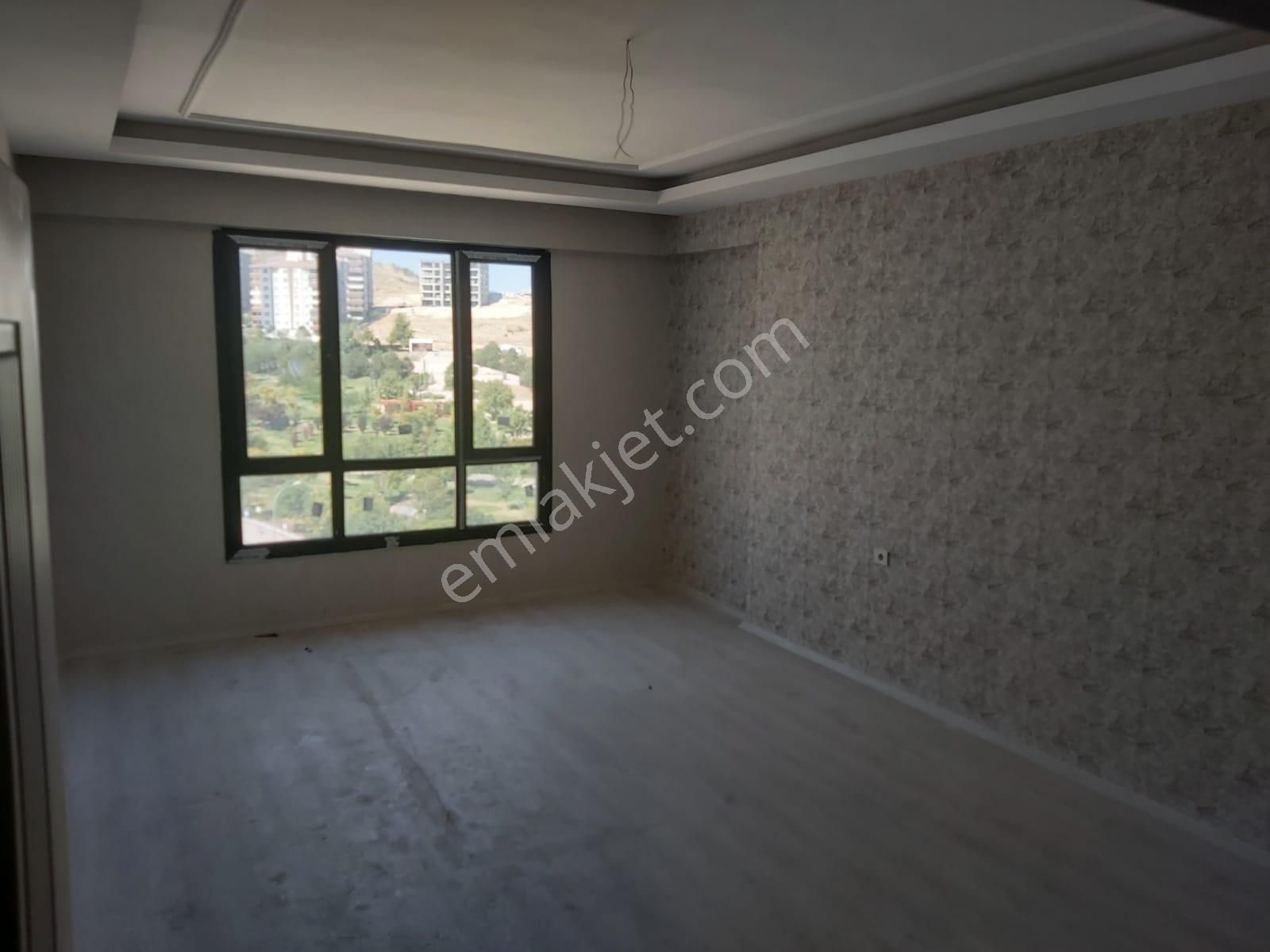 Millioğlu İnşaat'tan Kahvelipınar'da Göl Manzaralı 3,5+1 Daire - Görsel 4