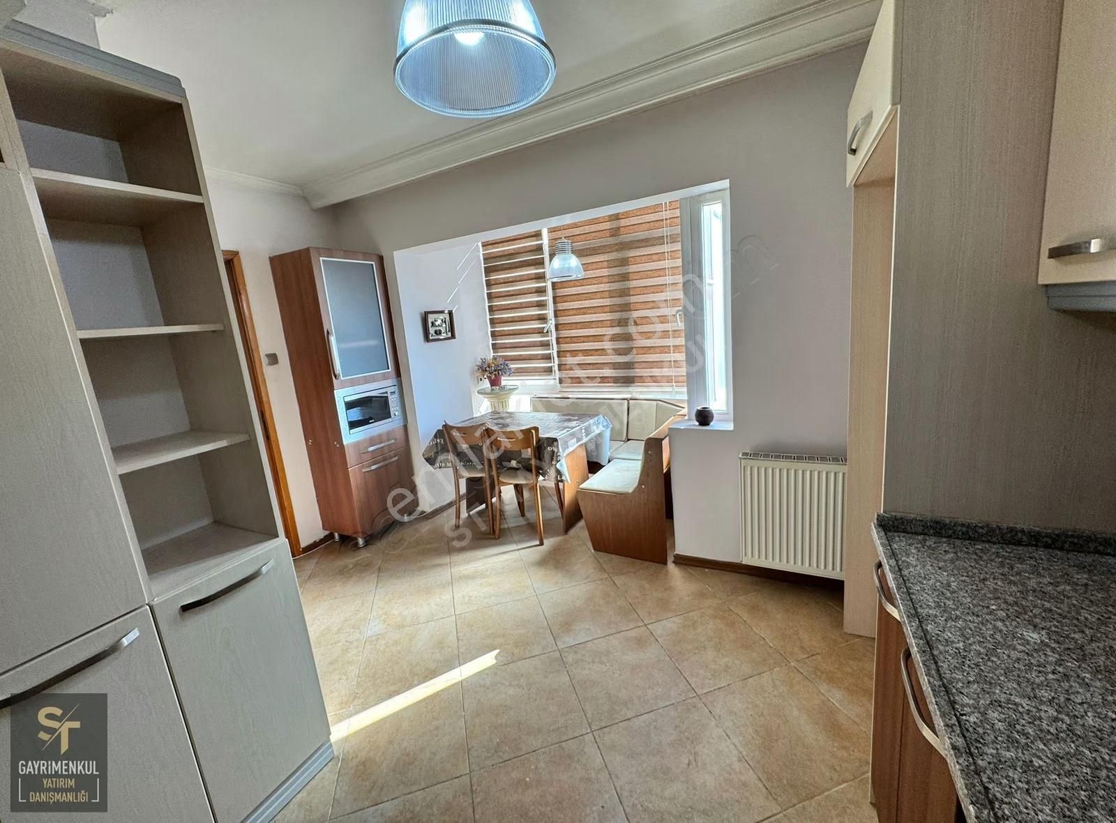 Cadde Üzeri**çaybaşı Camii Mevki** 4+1**220 M2**ara Kat** - Görsel 19