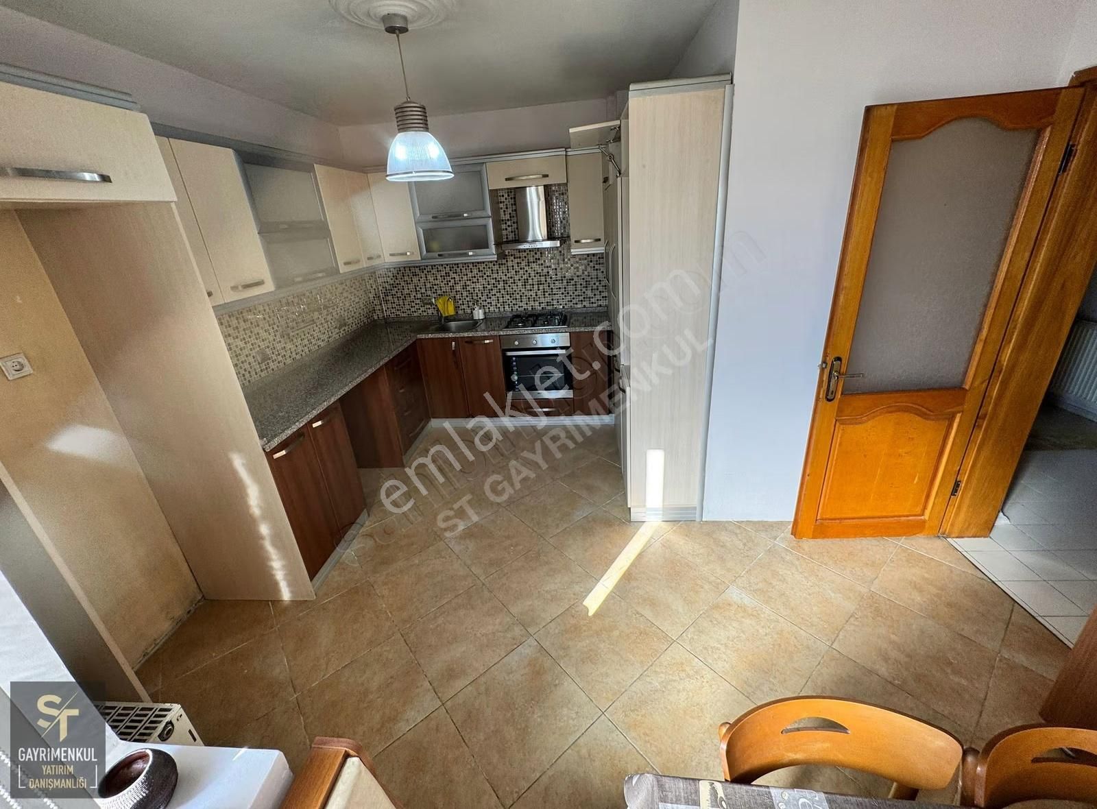 Cadde Üzeri**çaybaşı Camii Mevki** 4+1**220 M2**ara Kat** - Görsel 10