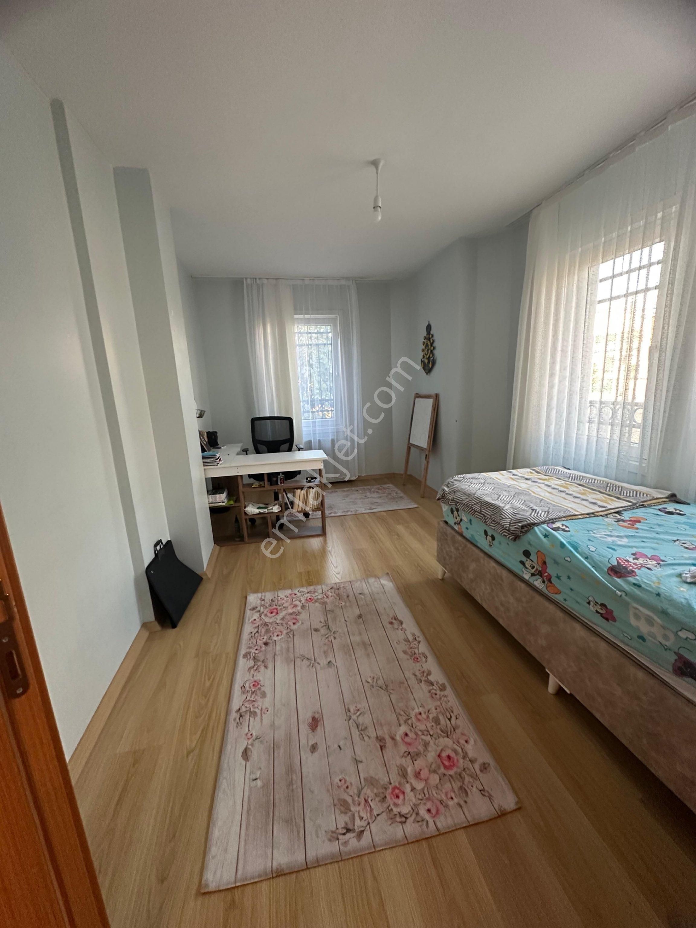 Güzelcede Balıkçı Caddesinde İçi Yapılı 6+1 Kiralık Villa - Görsel 11