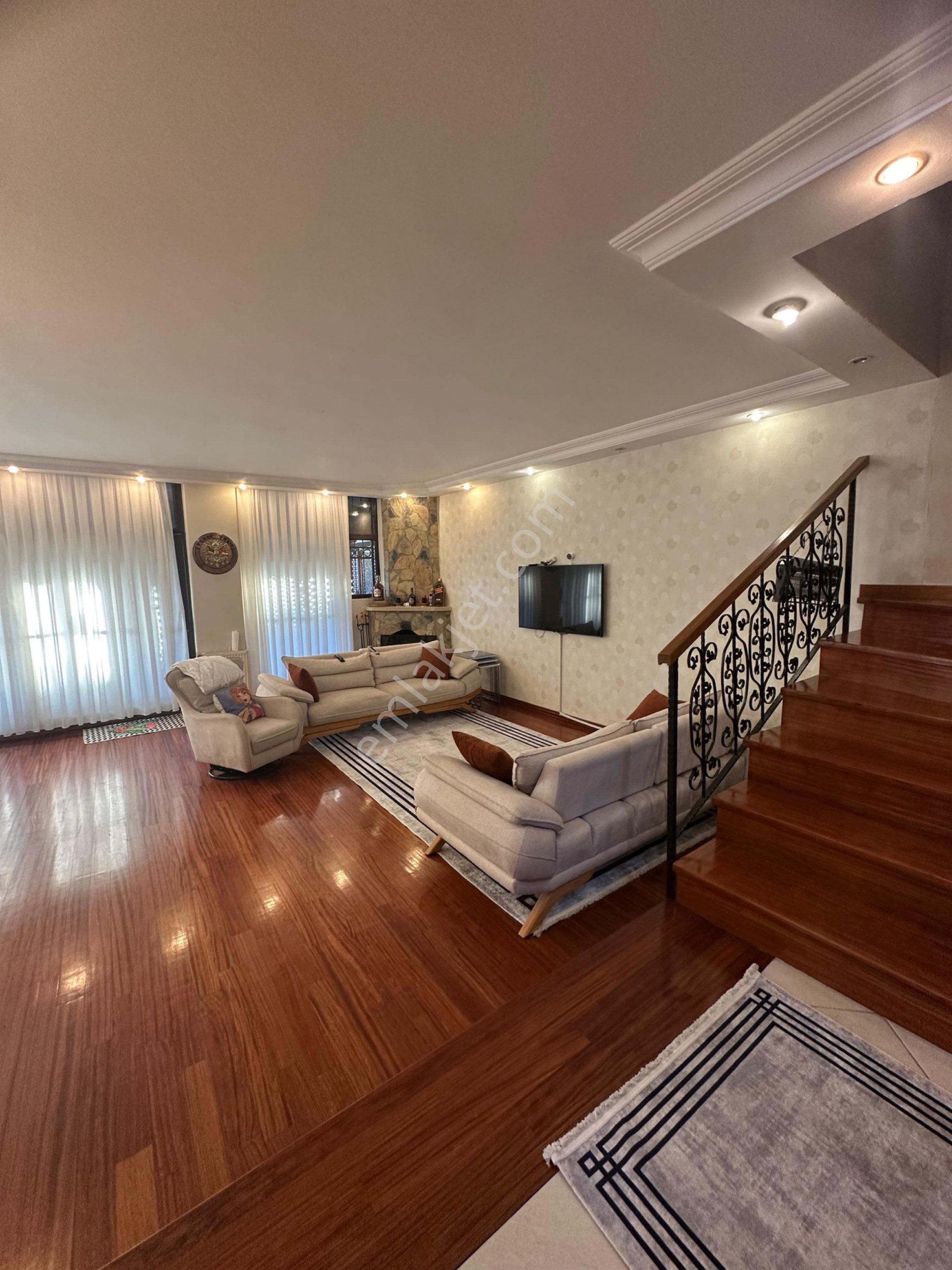 Güzelcede Balıkçı Caddesinde İçi Yapılı 6+1 Kiralık Villa - Görsel 7