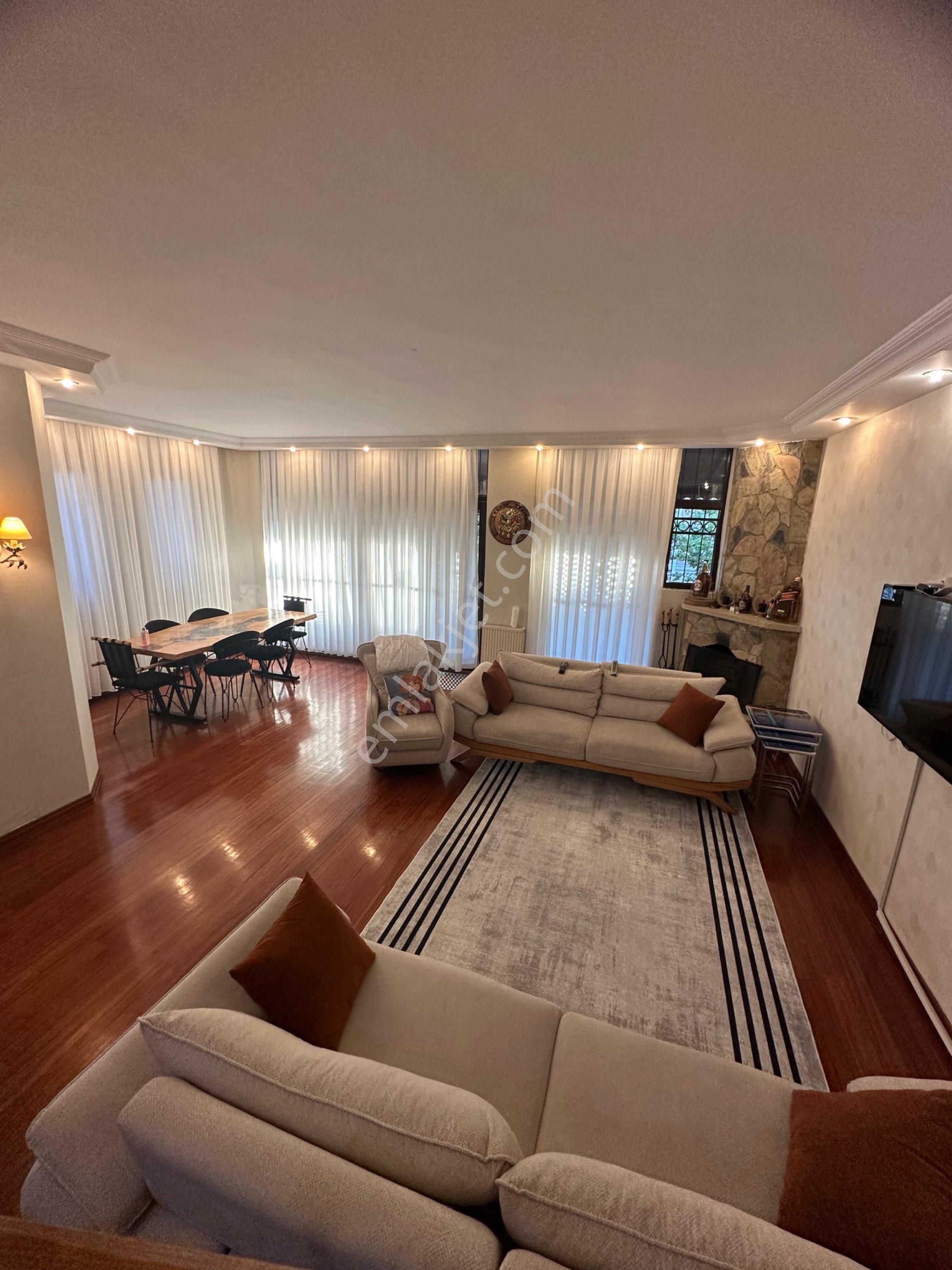 Güzelcede Balıkçı Caddesinde İçi Yapılı 6+1 Kiralık Villa - Görsel 28