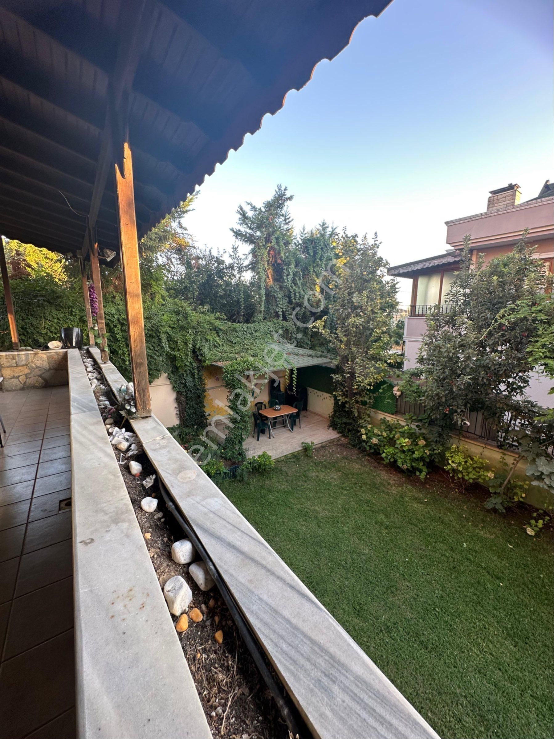 Güzelcede Balıkçı Caddesinde İçi Yapılı 6+1 Kiralık Villa - Görsel 2