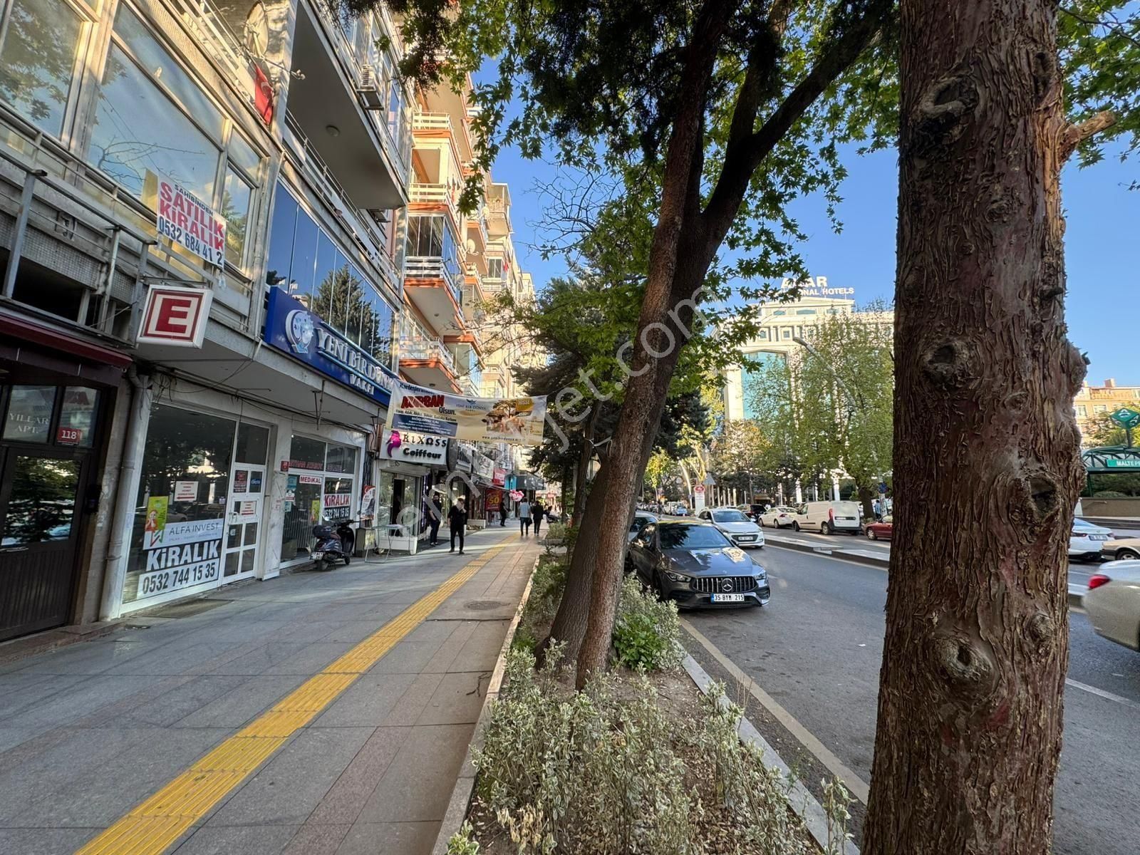 Gmk Bulvarı 'nda Kurumsal Firmalara Kiralık 360 M2 Dükkan - Görsel 26