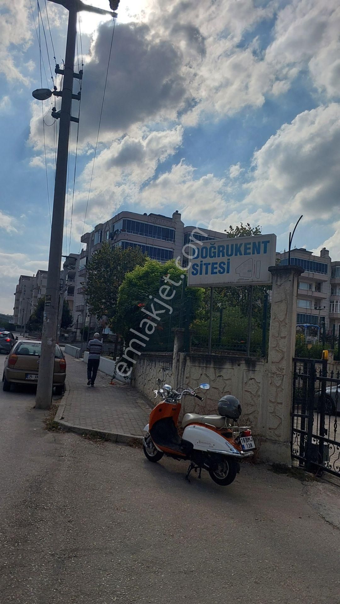 Suzan Emlaktan Sıteler Mah Site İçi Havuzlu 3+1 Temiz Ferah Bakımlı Daire - Görsel 3