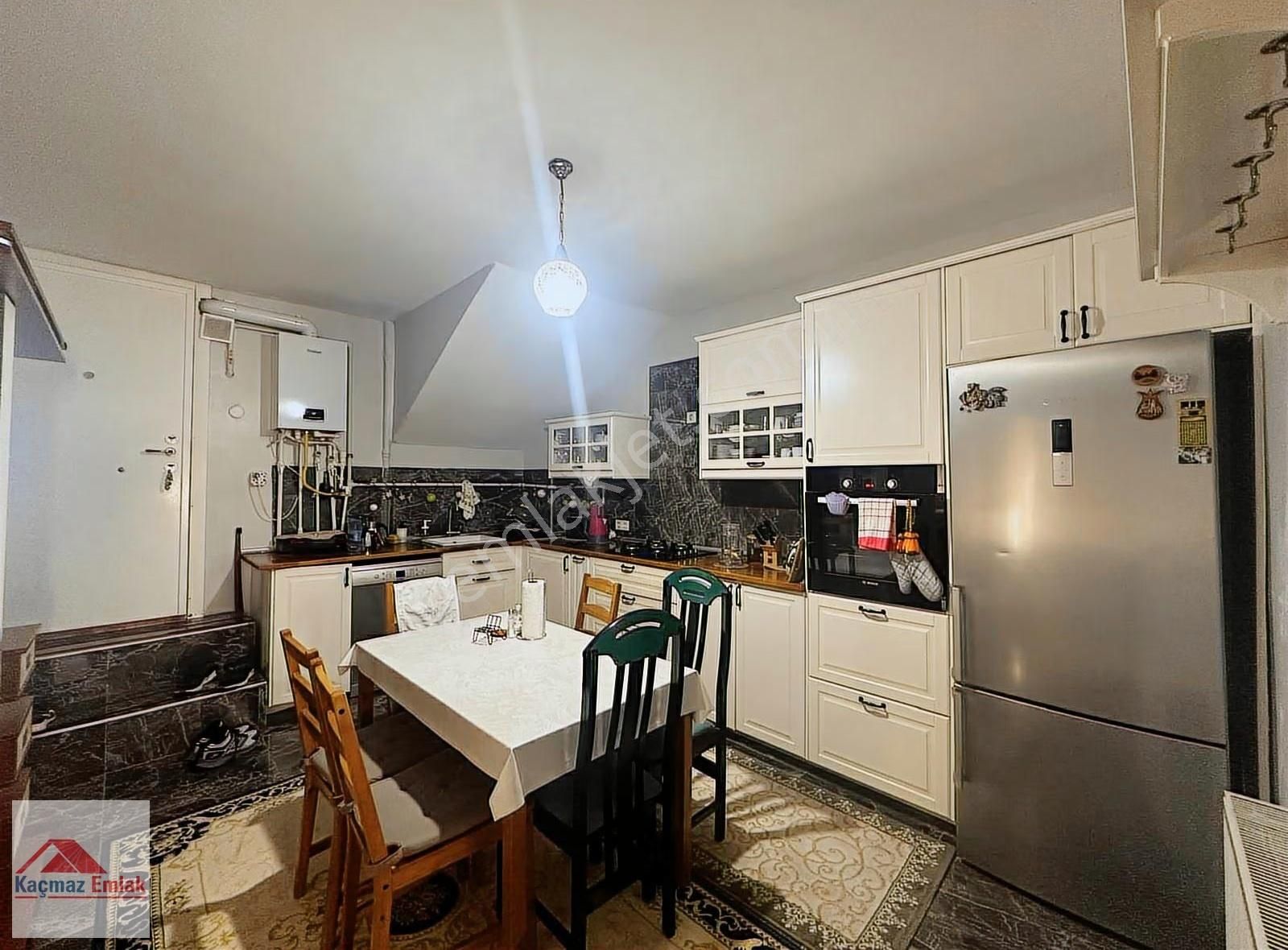 Üsküdar Mimar Sinan Mh'de Tertemiz Satılık 3+1 Daire - Görsel 4