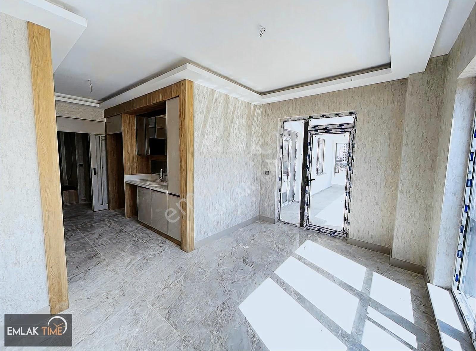 Göksu Susuz Bölgesinde Site İçinde 4+1 Satılık Sıfır Lüks Daire - Görsel 31