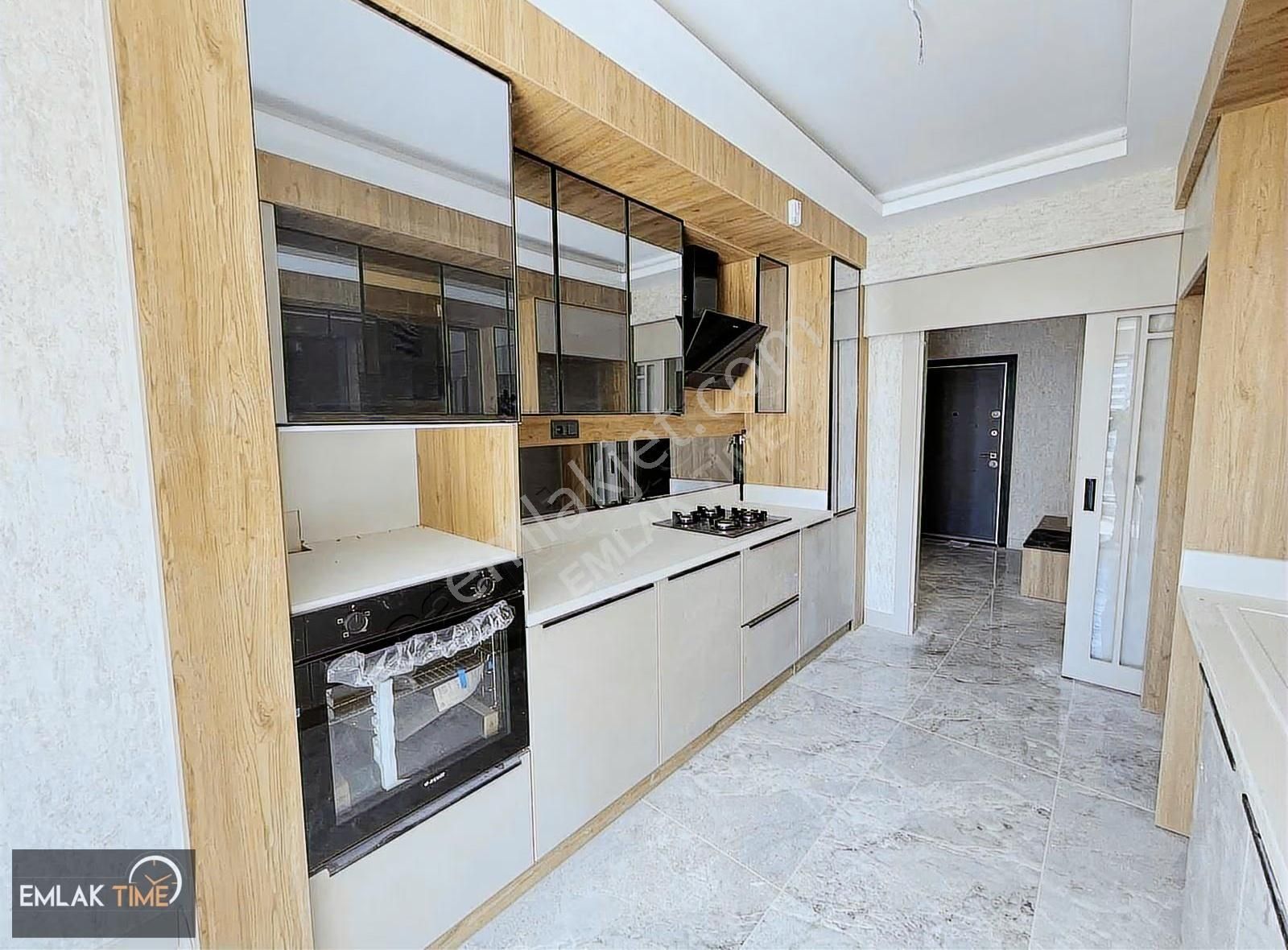 Göksu Susuz Bölgesinde Site İçinde 4+1 Satılık Sıfır Lüks Daire - Görsel 8