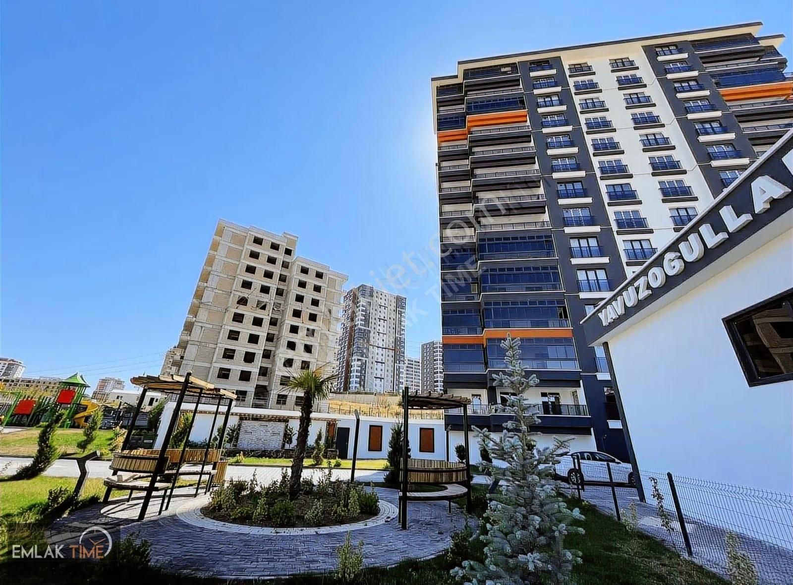 Göksu Susuz Bölgesinde Site İçinde 4+1 Satılık Sıfır Lüks Daire - Görsel 20