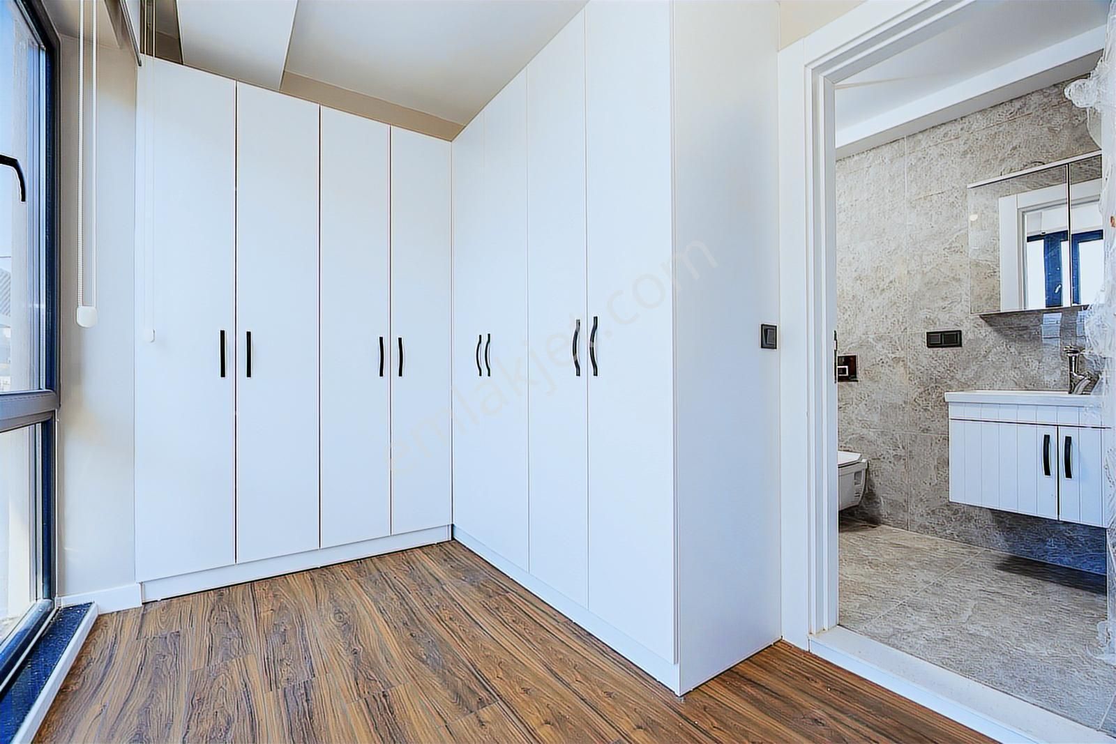 Bursa/nilüfer/gümüştepe'de Triplex Sıfır Mükkemmel Konumda Villa - Görsel 29