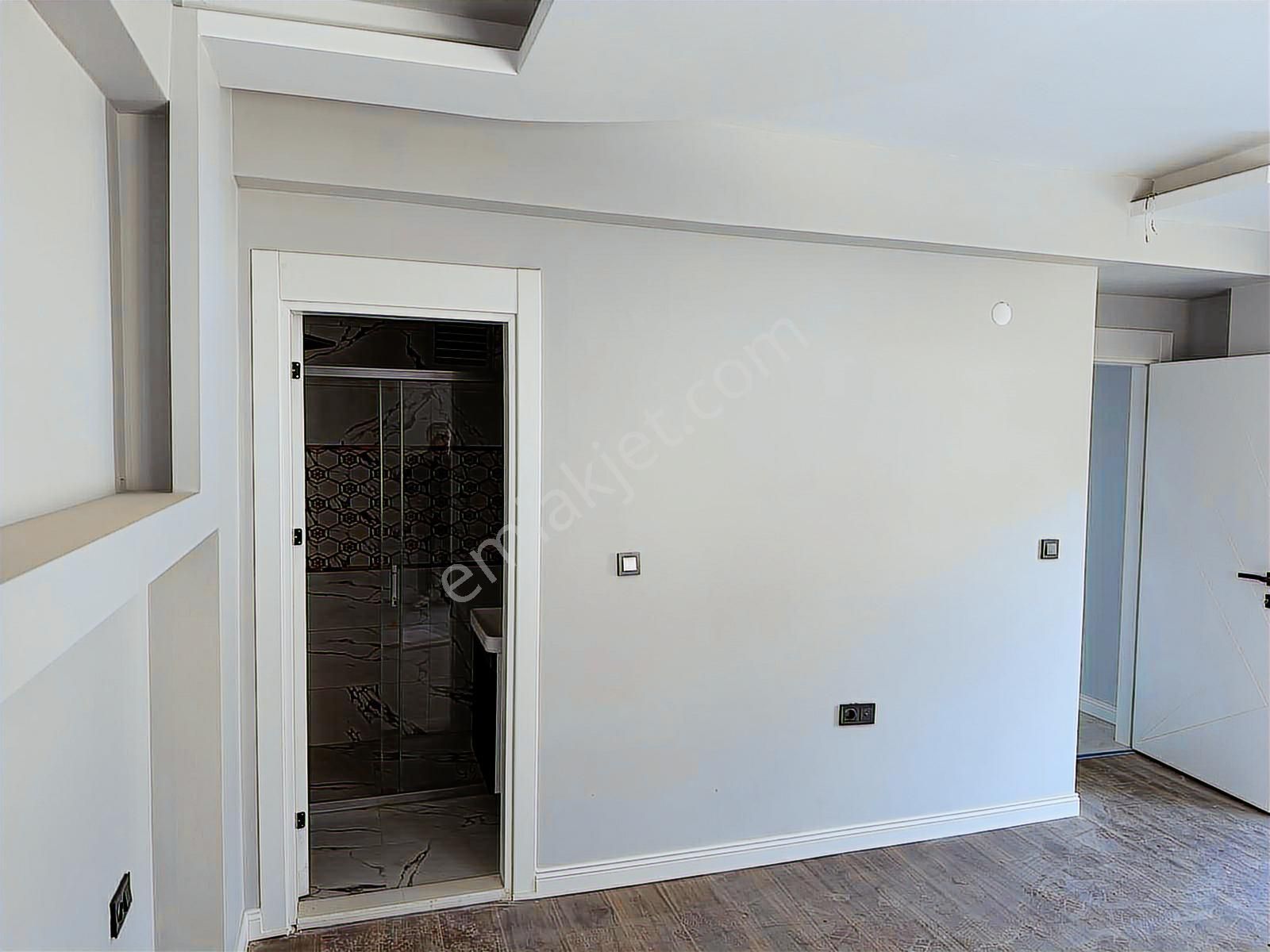 Gemlik Manastır Bölgesinde Deniz Manzaralı 3+1 Satılık - Görsel 22