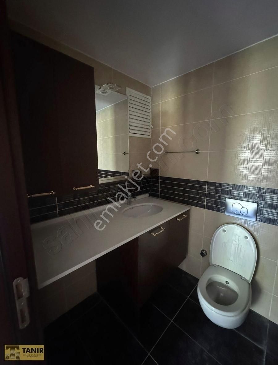 Bahçeşehir Spradon Teras Evler Satılık 4+1 Boş Ve Temiz Daire - Görsel 17