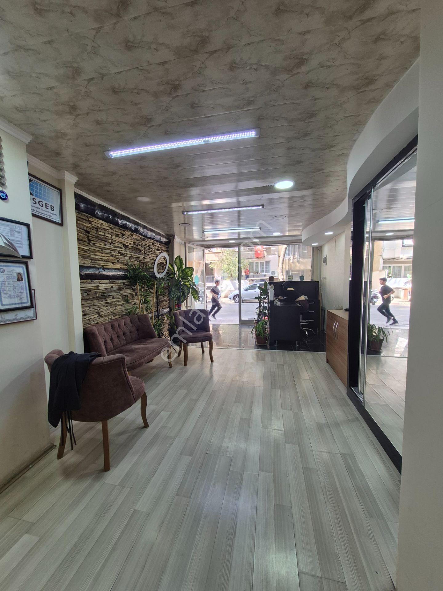 Çarşı Merkezde Hürriyet Cd. Üzerinde 160 M² Satılık Dükkan - Görsel 6