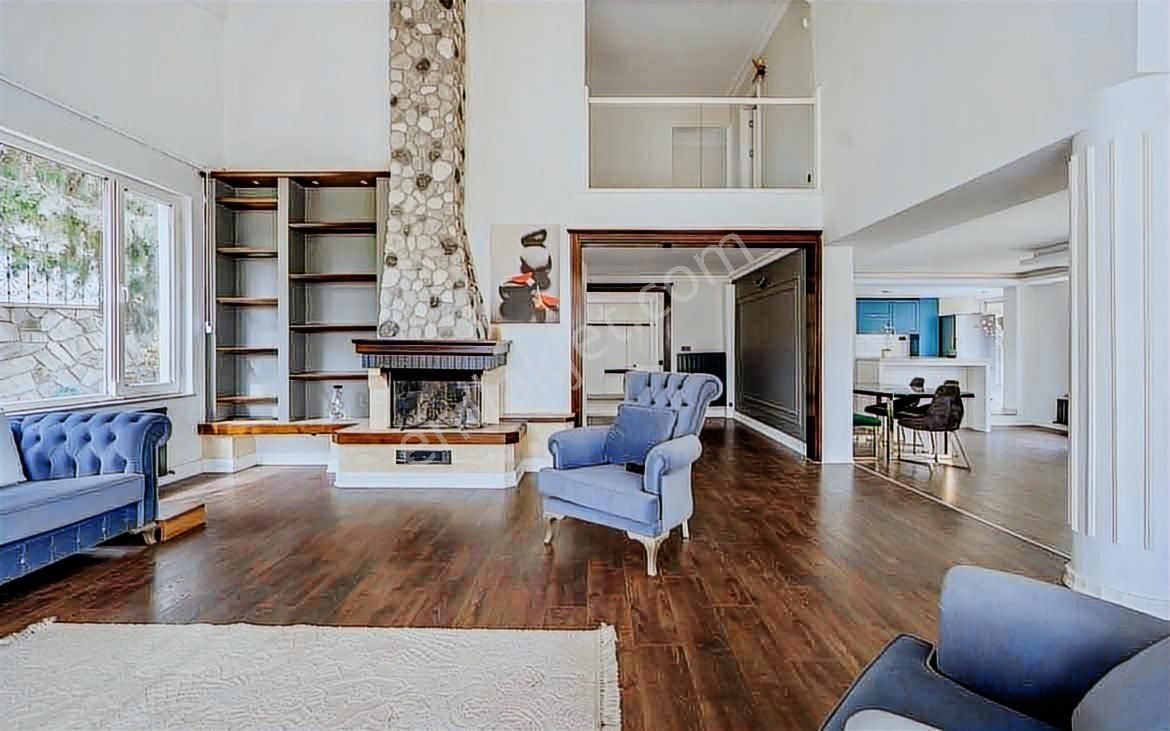 Bademli De Satılık 5+1 Villa - Görsel 15