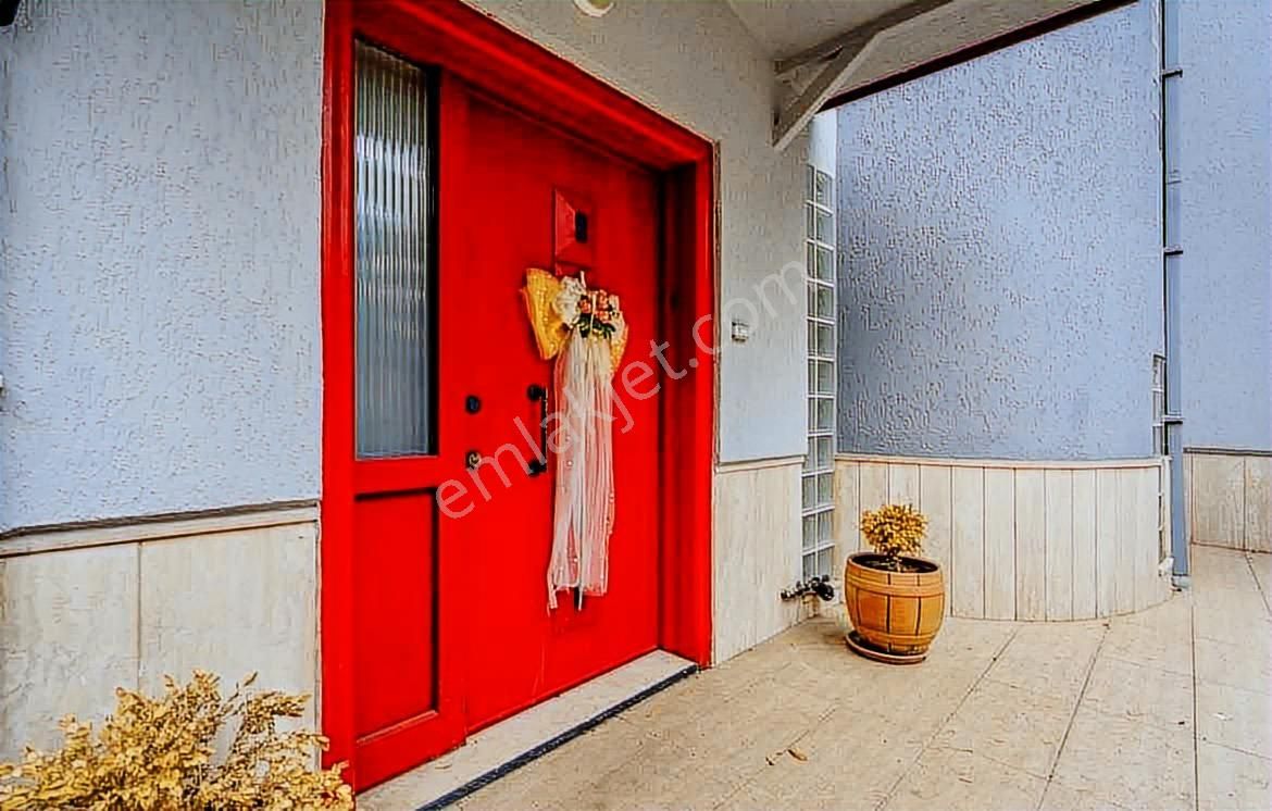 Bademli De Satılık 5+1 Villa - Görsel 13